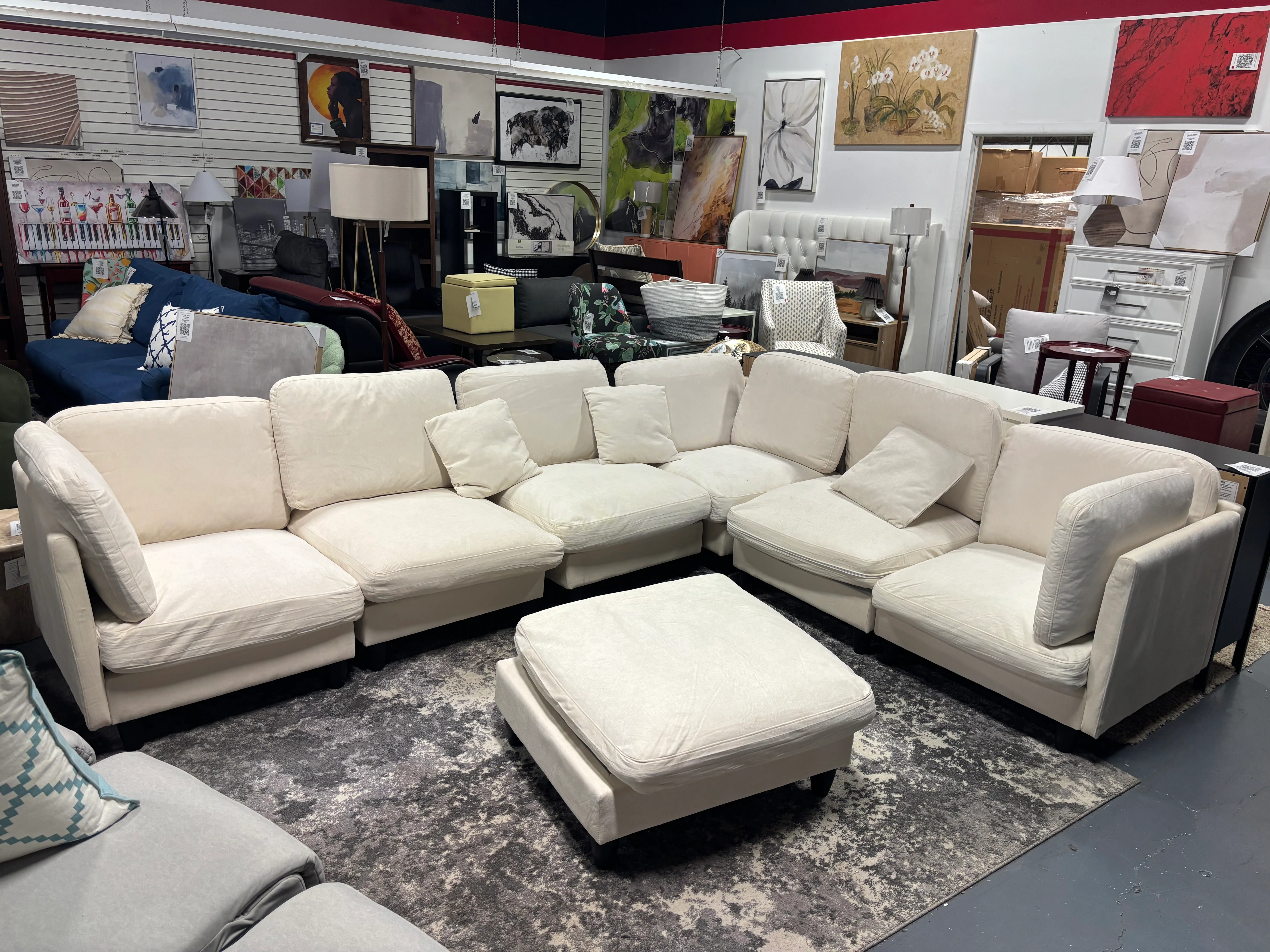 116.14'' Oversized 7 Seater Sectional Sofa SHOWROOM ITEM - Image 2