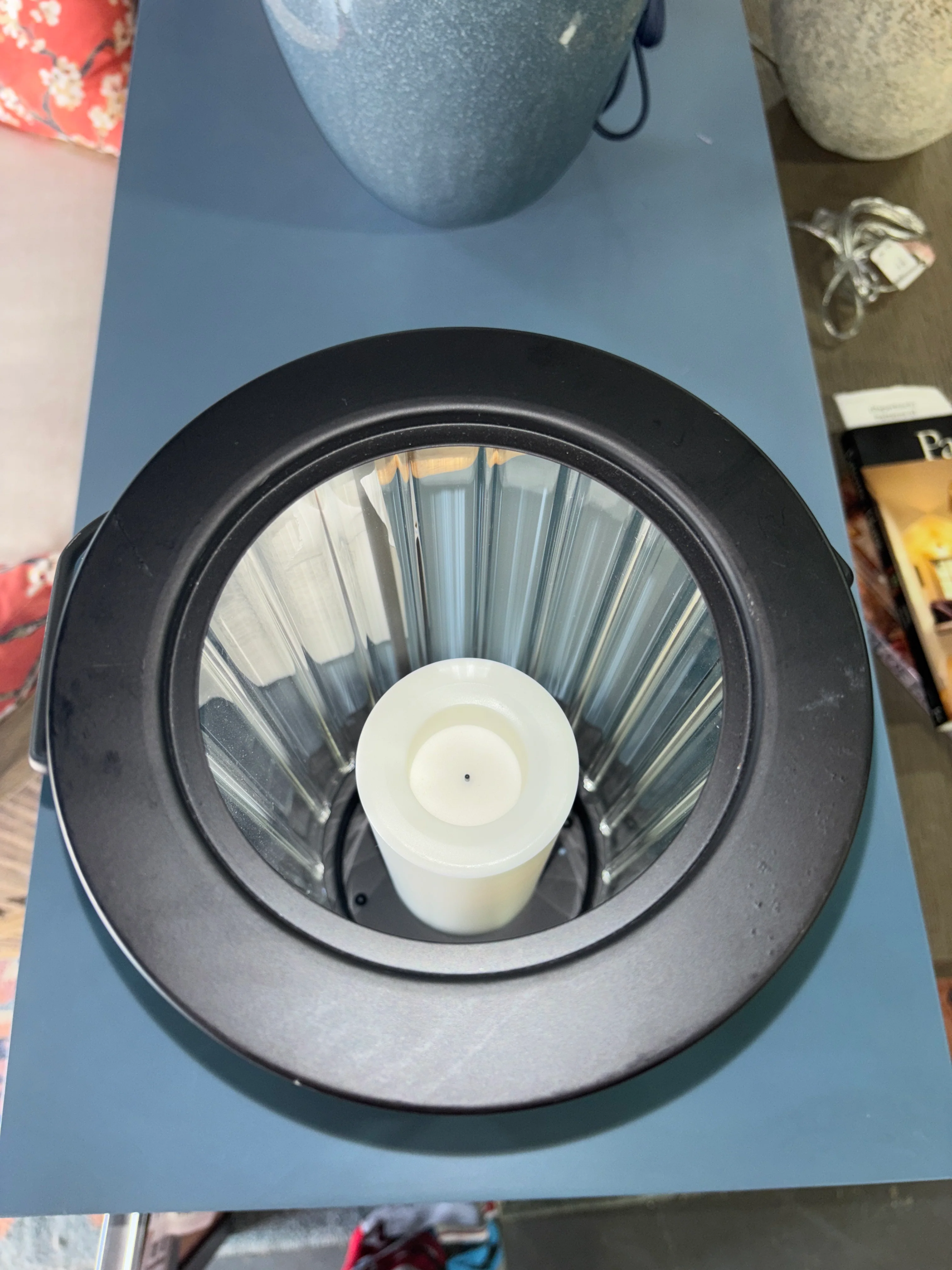 12.5"x8.2" Metal and Glass Outdoor Pillar Candle Holder Lantern Black SHOWROOM ITEM - Image 3