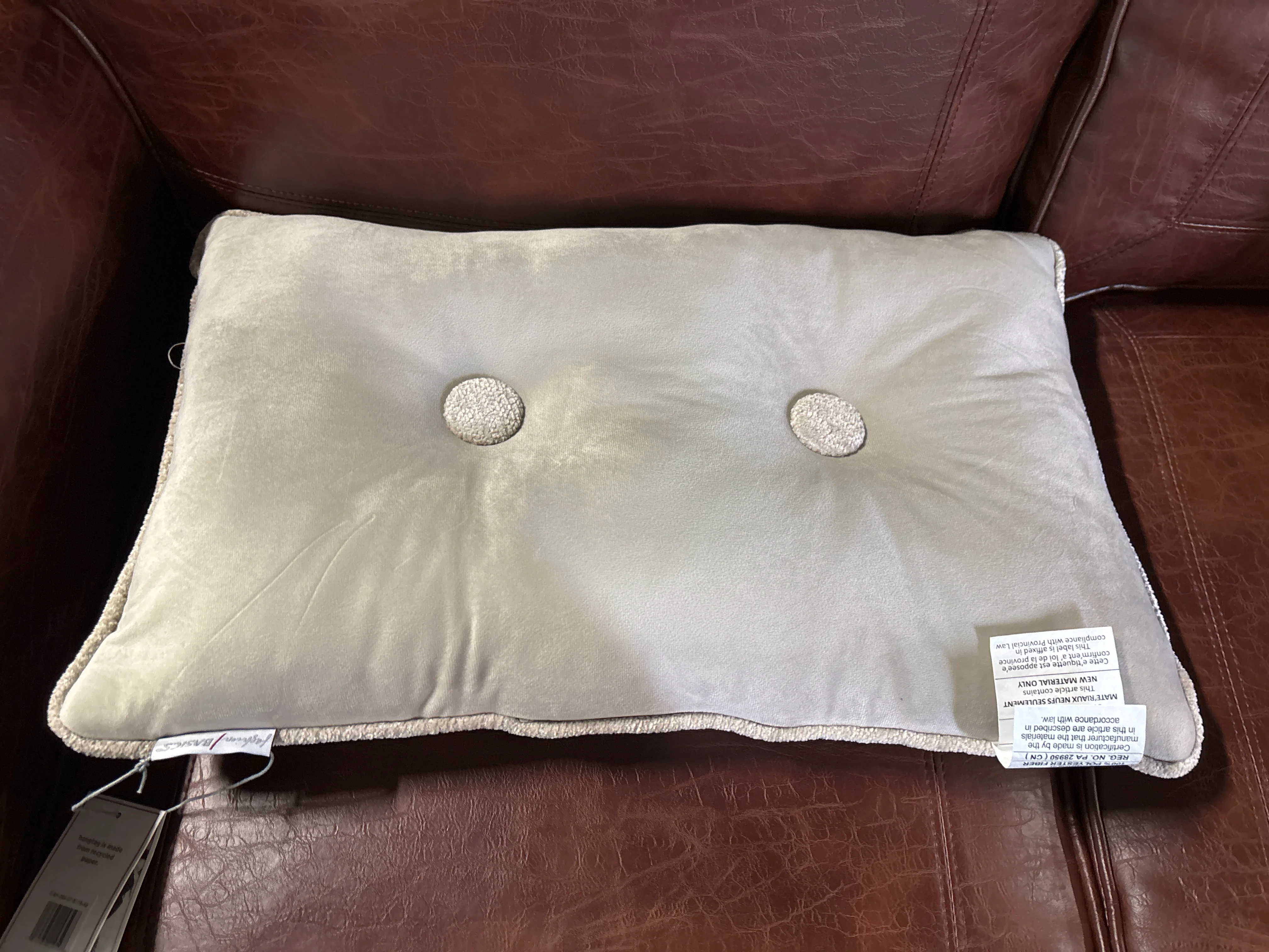 14"x22" Oversize Delmonico Chenille Lumbar Throw Pillow Ivory SHOWROOM ITEM - Image 3