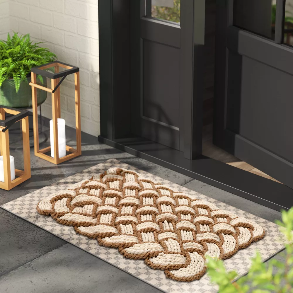 1'6"x2'6" Lovers Knot Coir Doormat Cream/Brown - Image 4