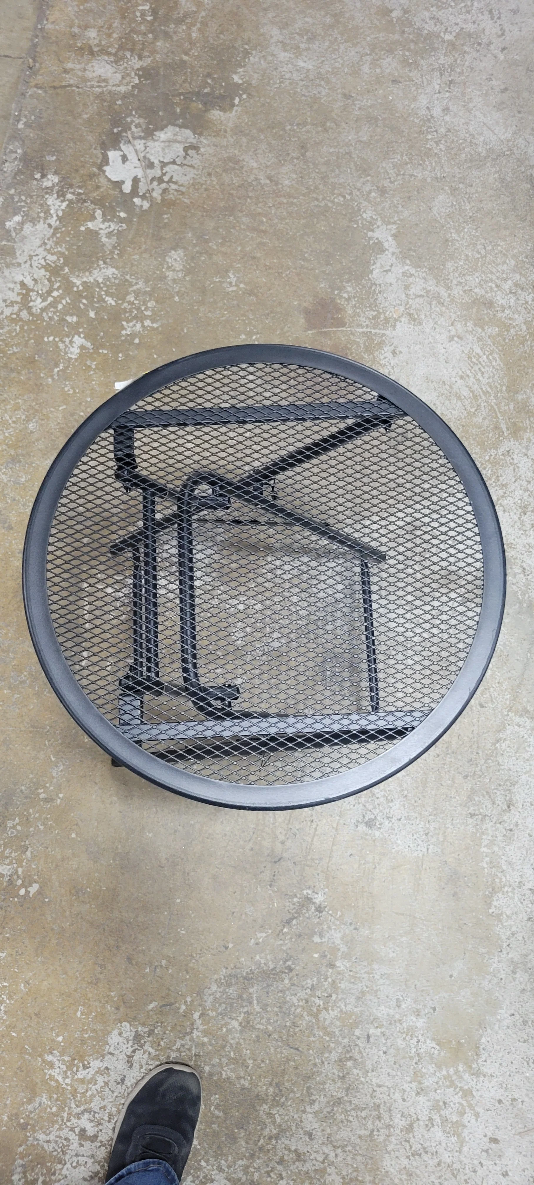 18" Metal Mesh Patio Accent Table - Room Essentials™ - SHOWROOM ITEM - Image 2