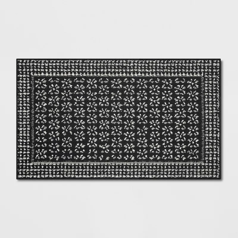 Washable Geometric Border Tufted Accent Rug Black - 1'8"x2'10"