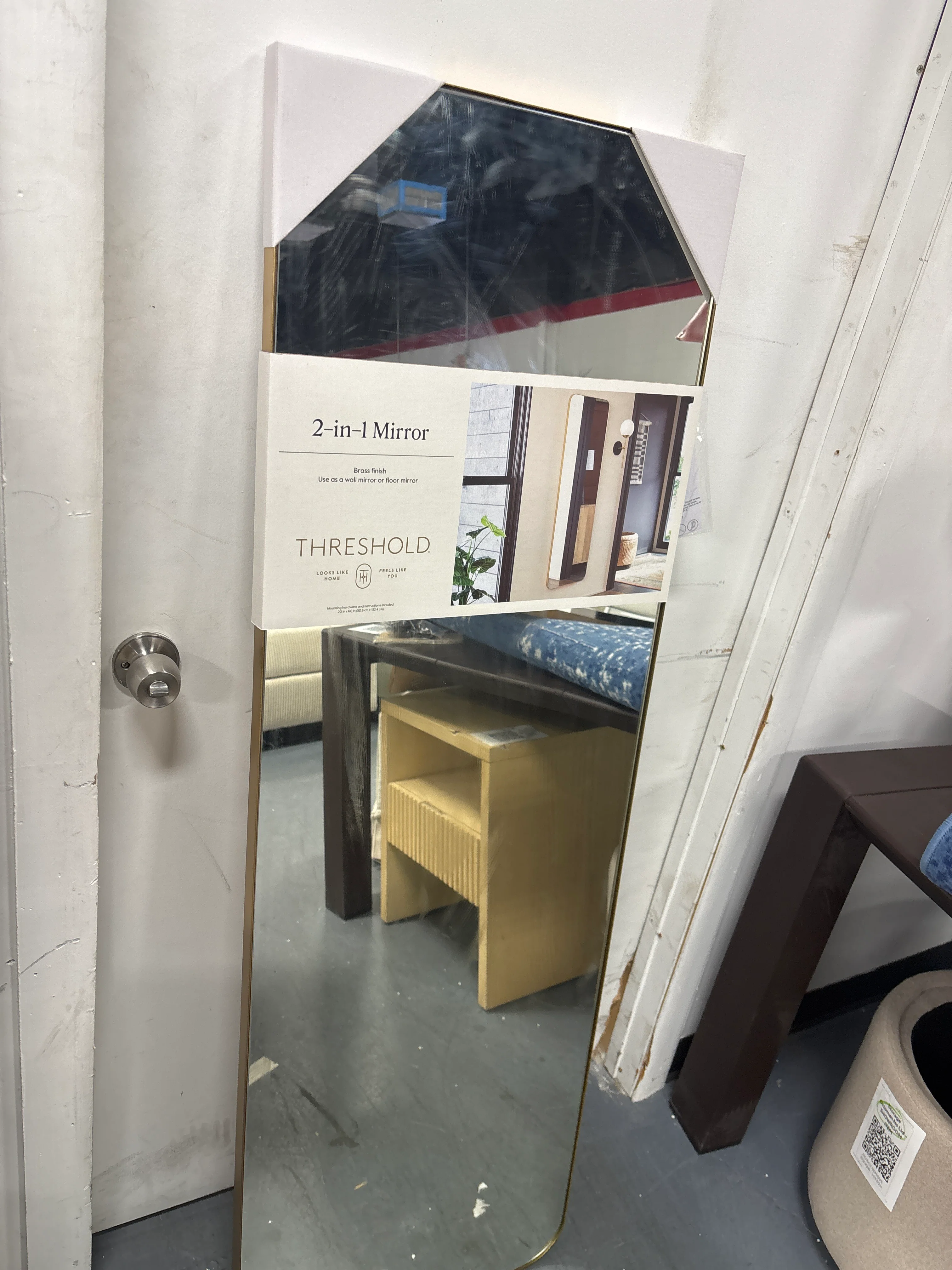 20" x 60" Infinity Full Length Mirror Brass SHOWROOM ITEM - Image 4