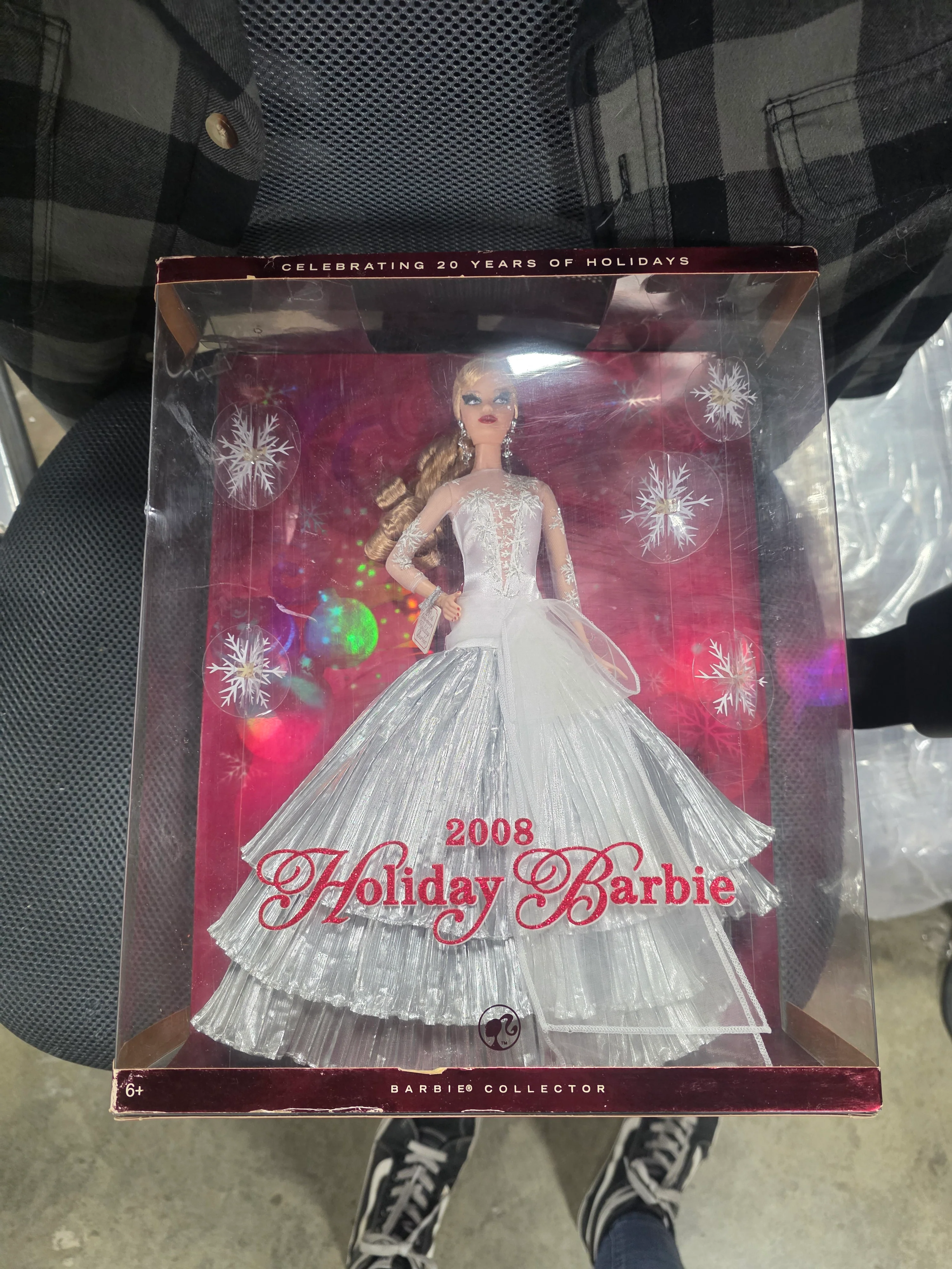 Holiday Barbie Doll Barbie Collector Series Mattel - Image 5