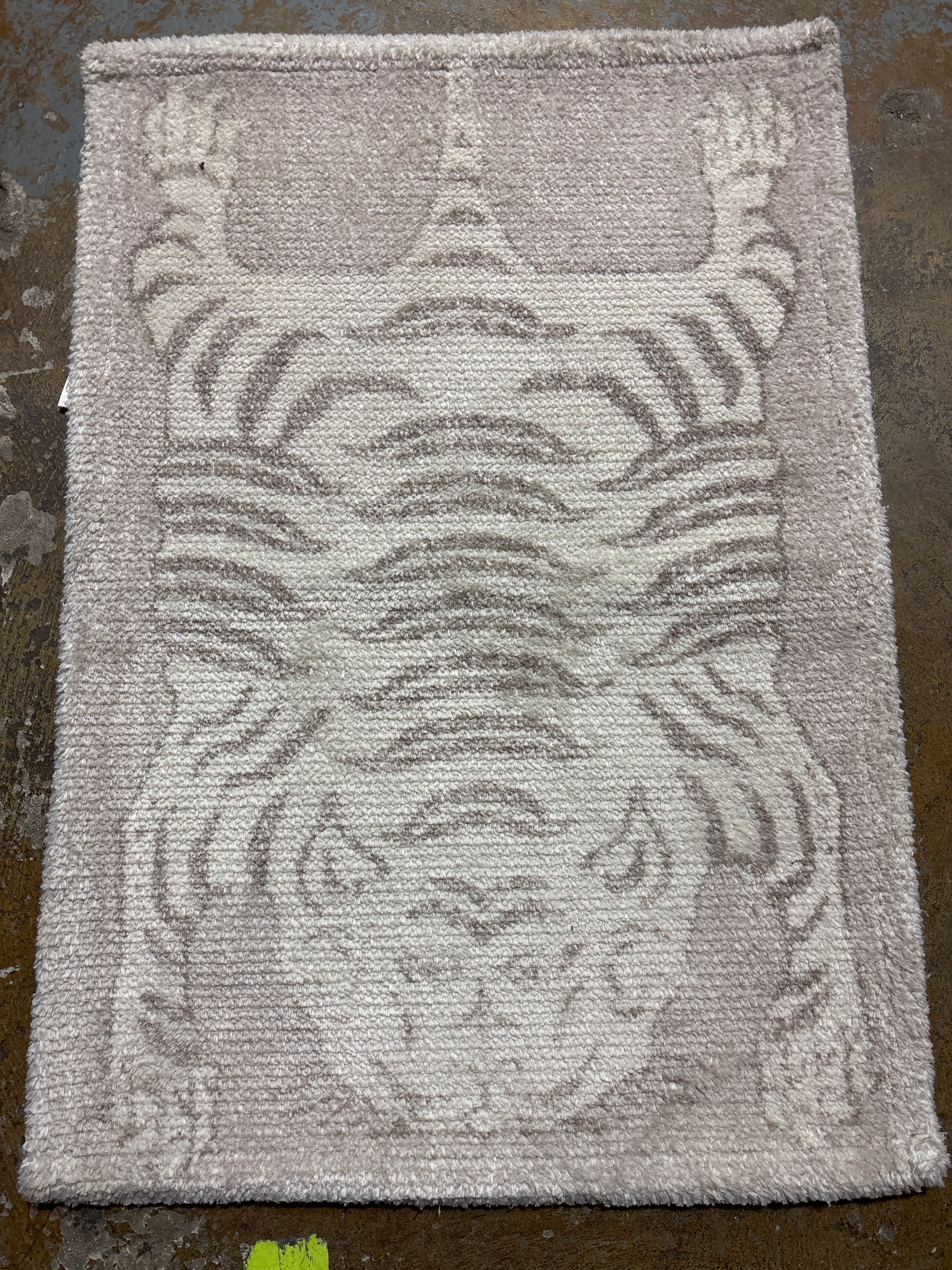 20"x30" Tiger Print Bath Rug Tan SHOWROOM ITEM - Image 2