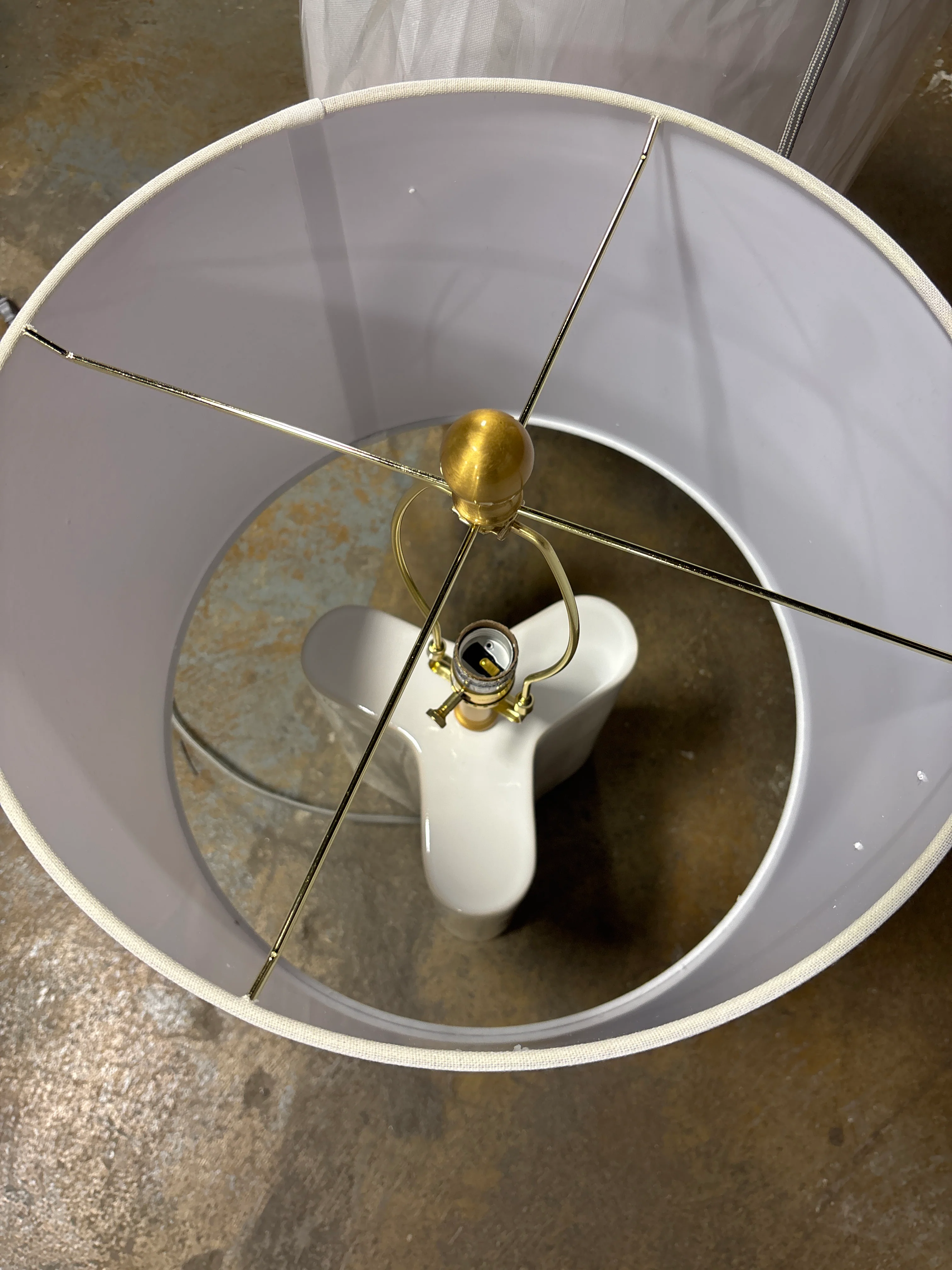 23" Anessa Table Lamp Cream/Brass SHOWROOM ITEM - Image 4