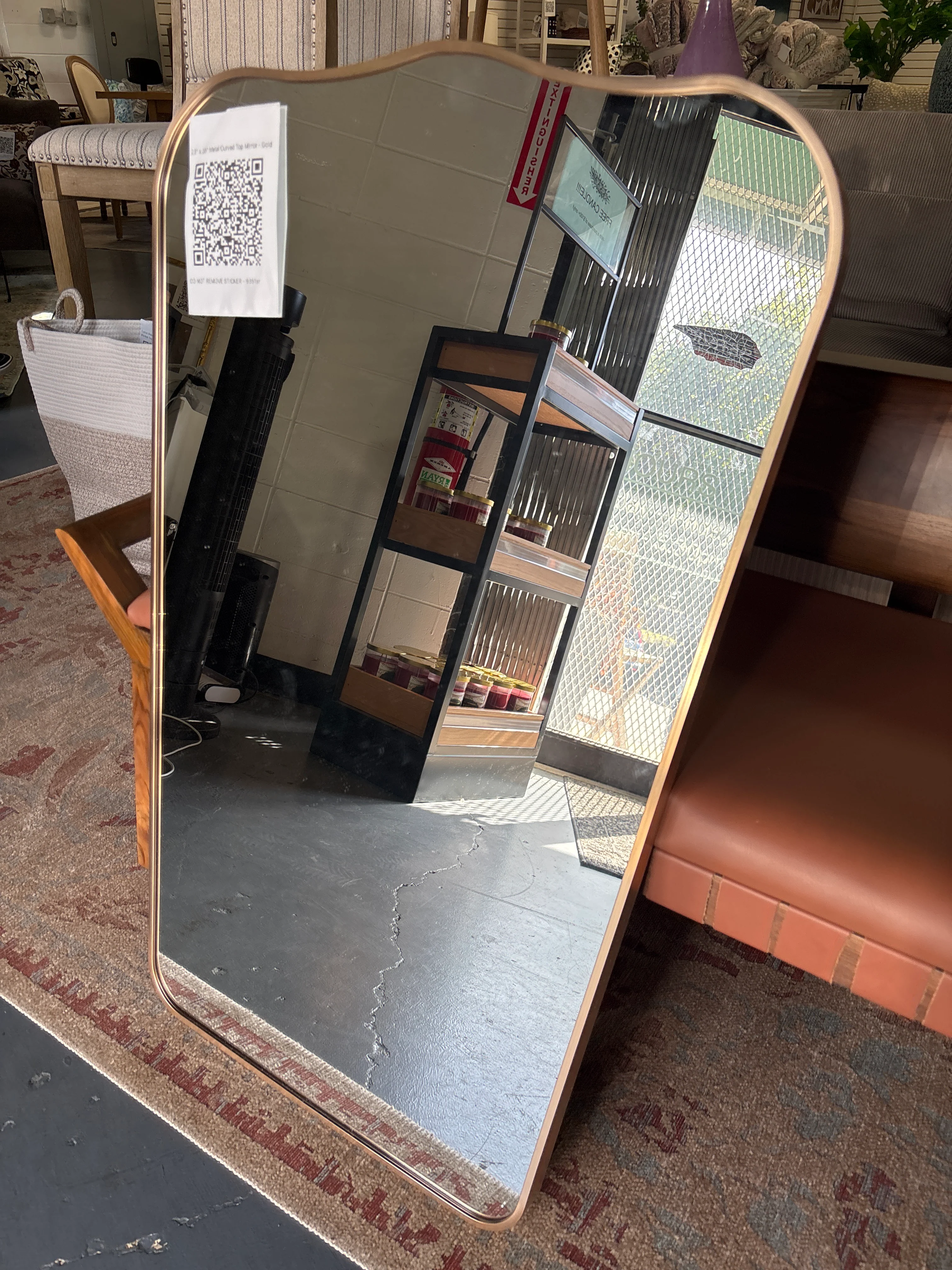 23" x 36" Metal Curved Top Mirror - Gold SHOWROOM ITEM - Image 2