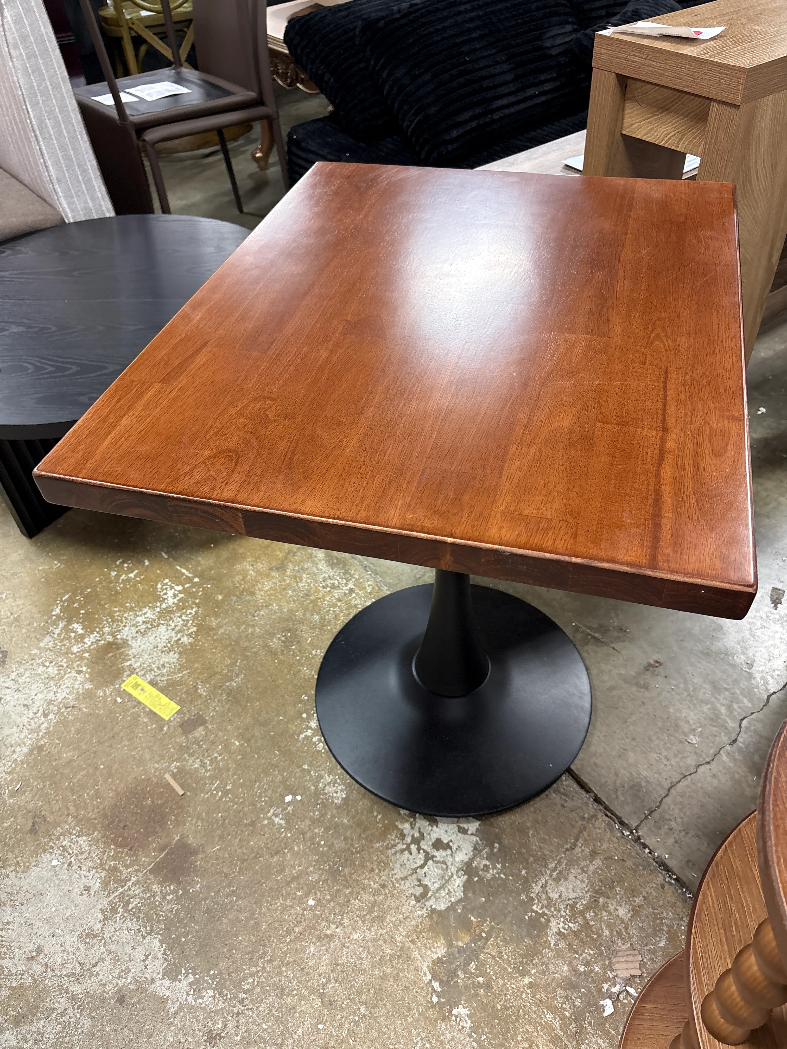 24 x 30" Solid European Beech Hardwood Restaurant Cafe Table SHOWROOM ITEM - Image 2