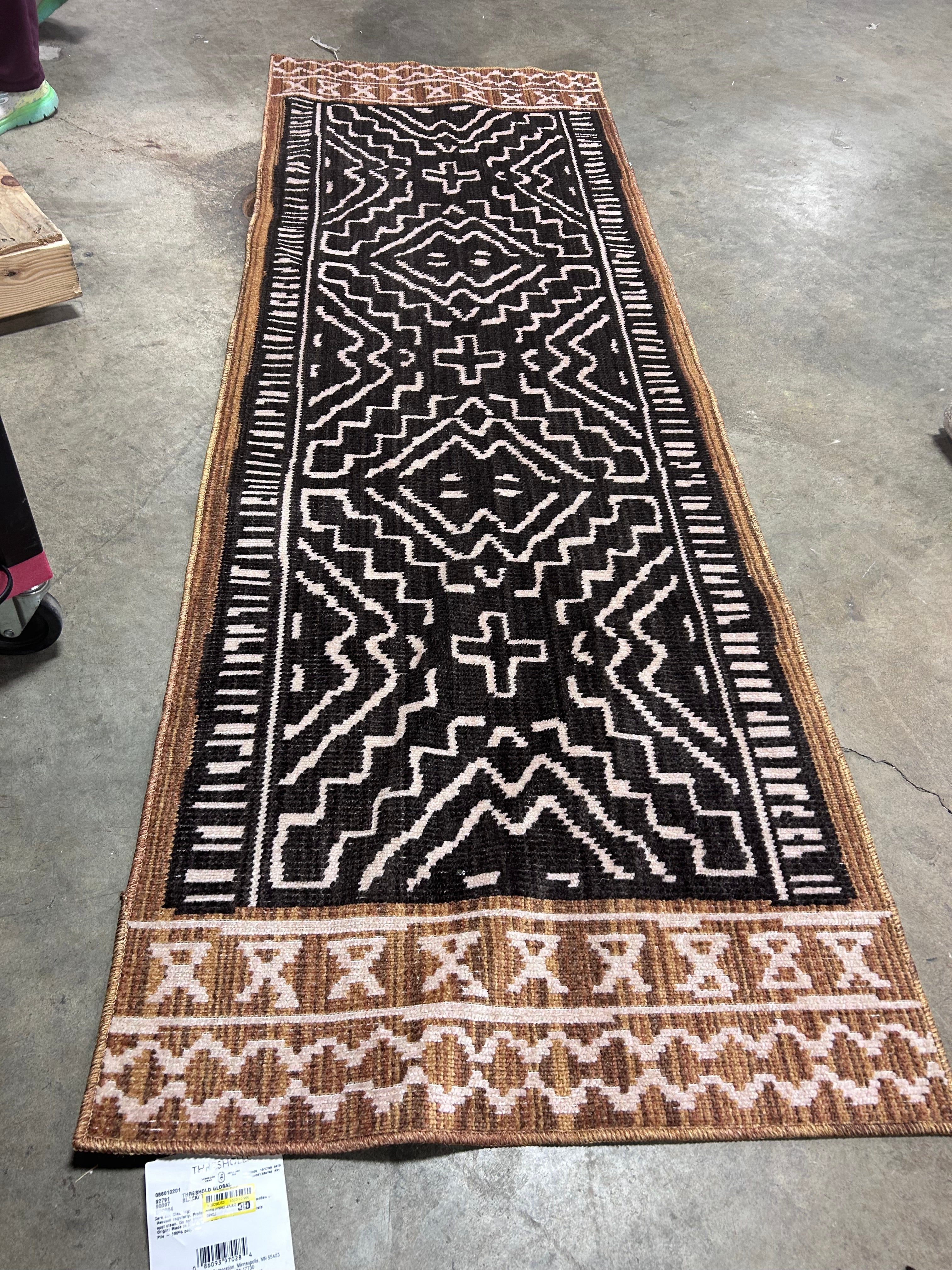 Global Runner Rug Black/Tan 2'x7' - Image 5