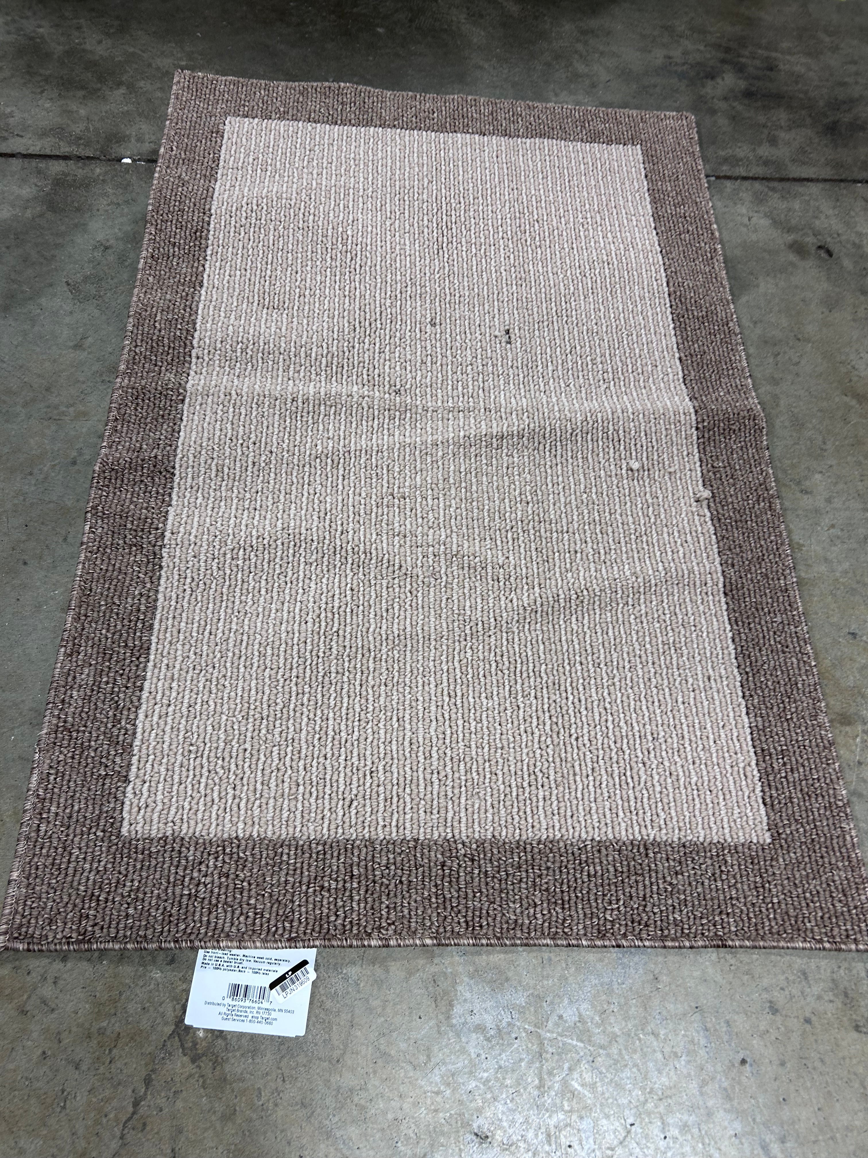 2'6"x3'10" Washable Madison Border Accent Rug Tan - Image 8