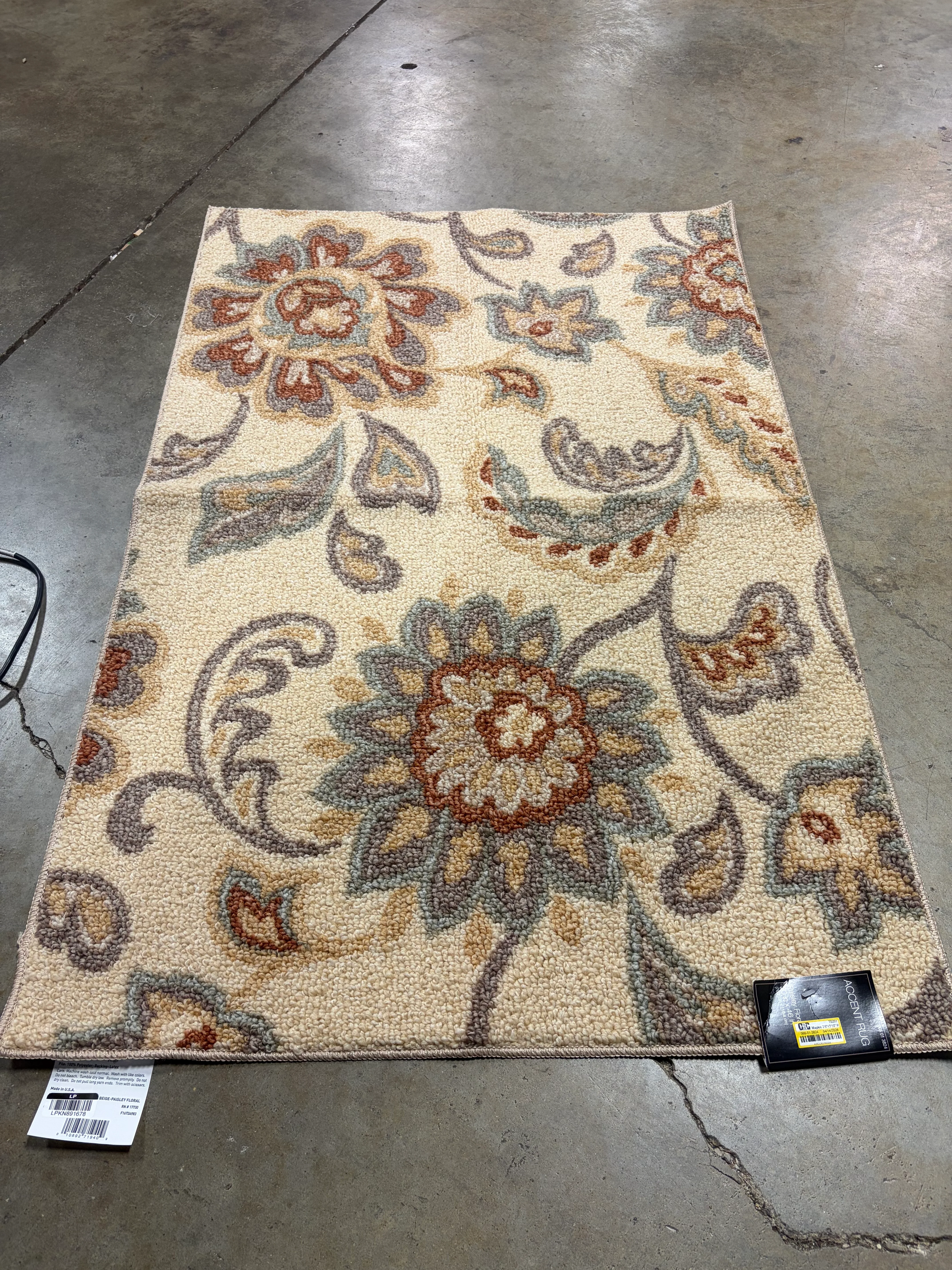 Washable Paisley Floral Accent Rug Tan 2'6"x3'10" - Image 3