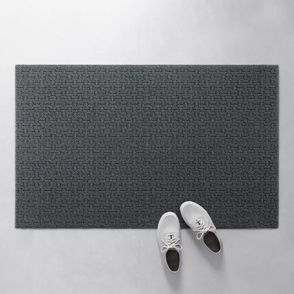Washable Solid Machine Tufted Accent Rug Gray 2'6"x3'10" - Image 2