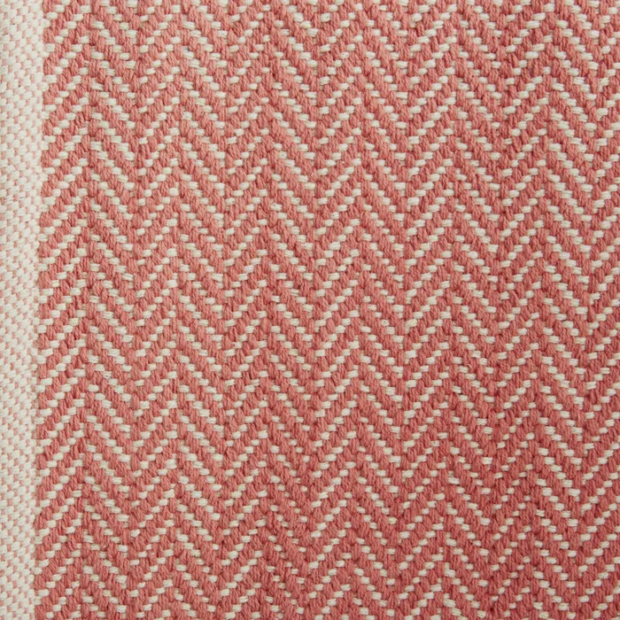 Herringbone Coral Handwoven Cotton Rug 2'x3' - Image 5