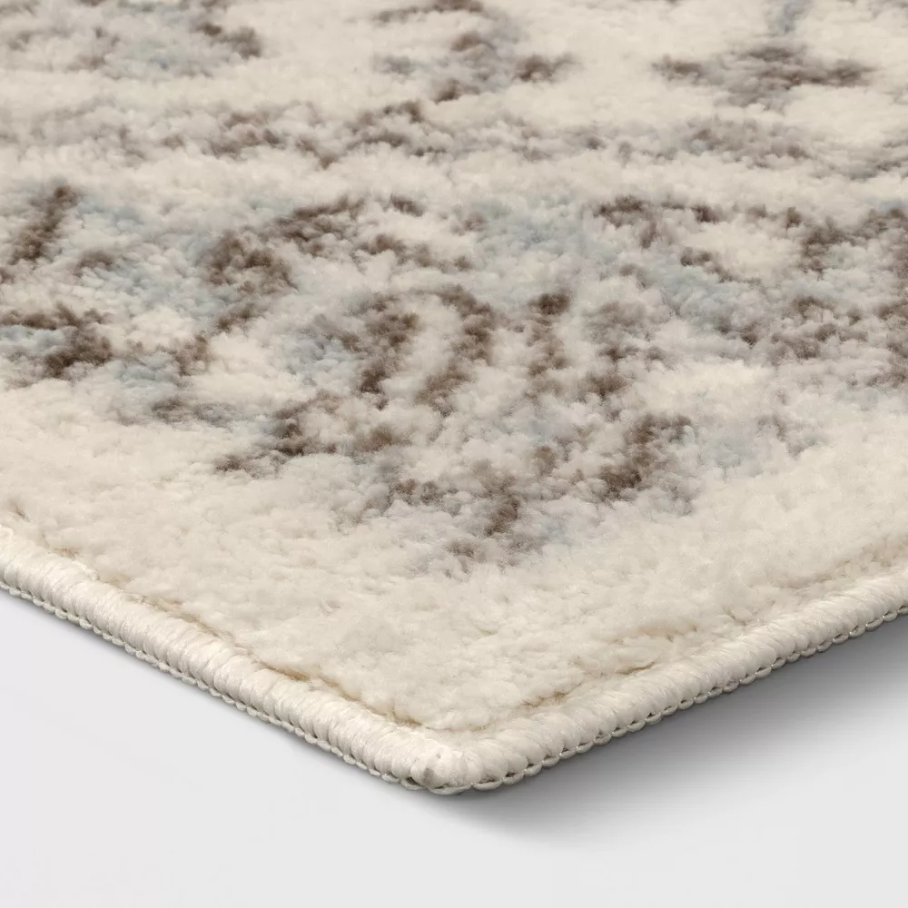 Kensington Persian Style Cream Rug Cream 2'x7' - Image 3