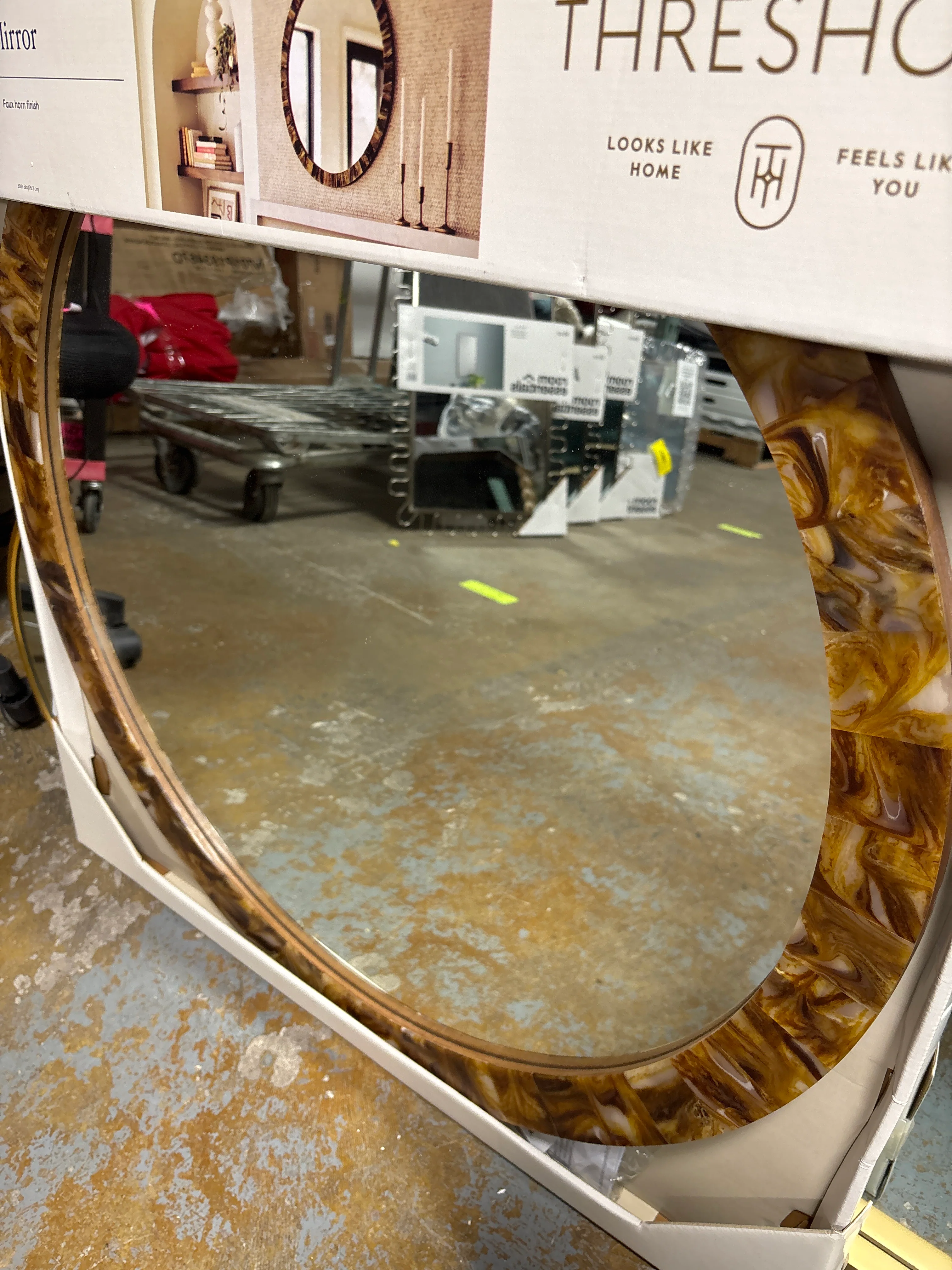 30" Round Pieced Faux Horn Wall Mirror SHOWROOM ITEM - Image 3