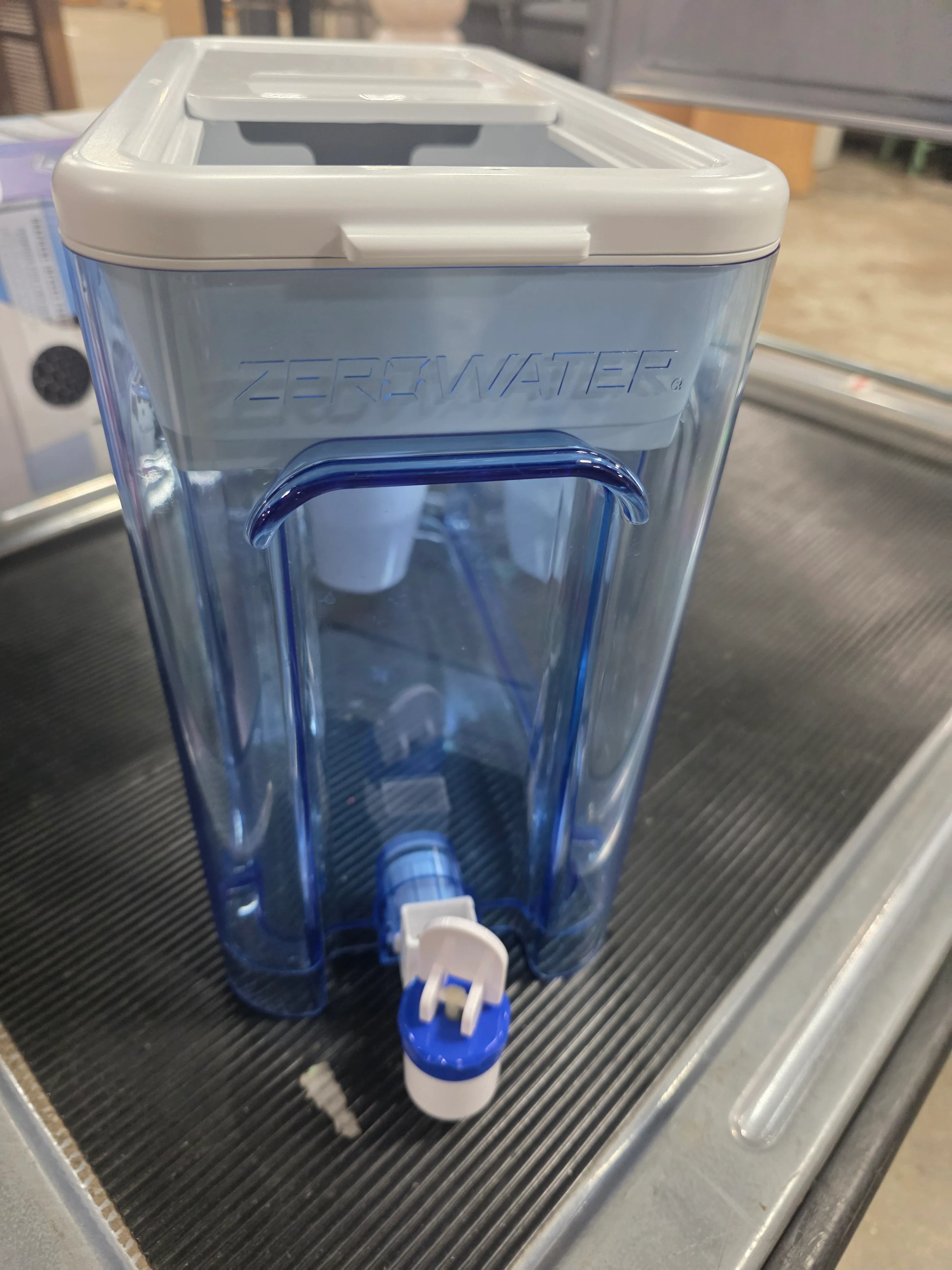 32 Cup Ready Read Water Filtration Dispenser - Image 2
