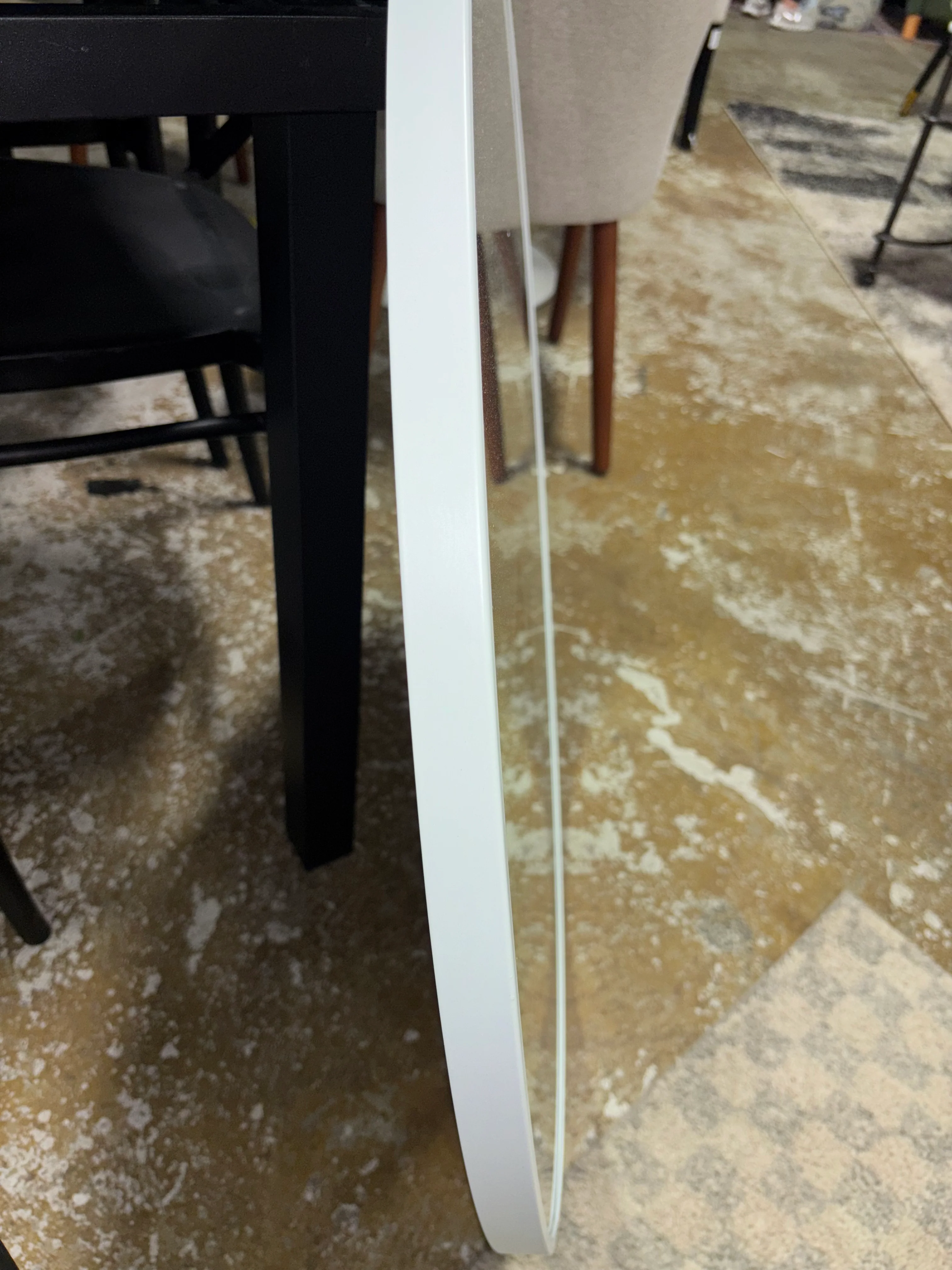 32" Metal Round Wall Mirror White SHOWROOM ITEM - Image 4