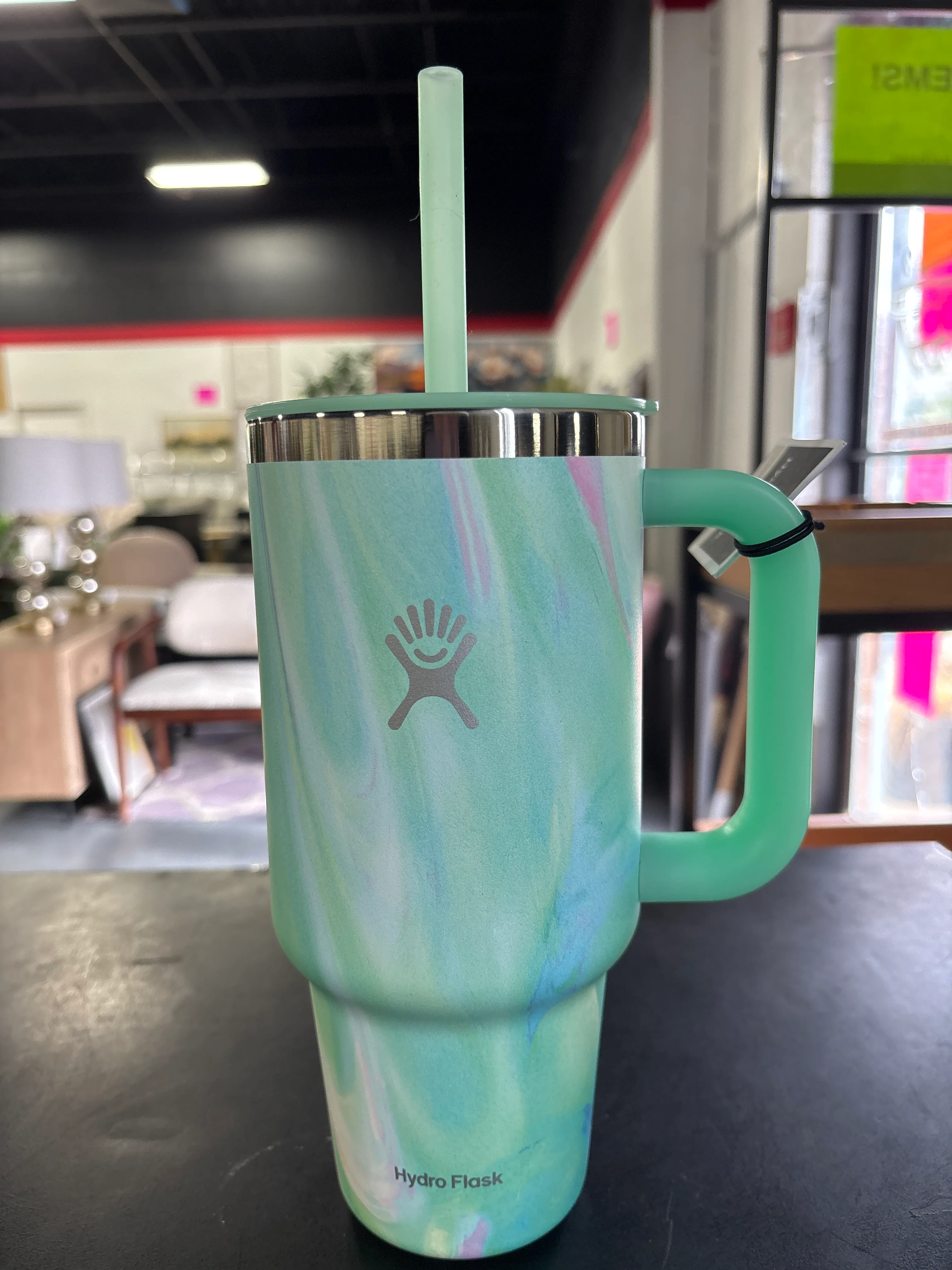 32oz HydroFlask Travel Tumbler- Jelly Green SHOWROOM ITEM - Image 2