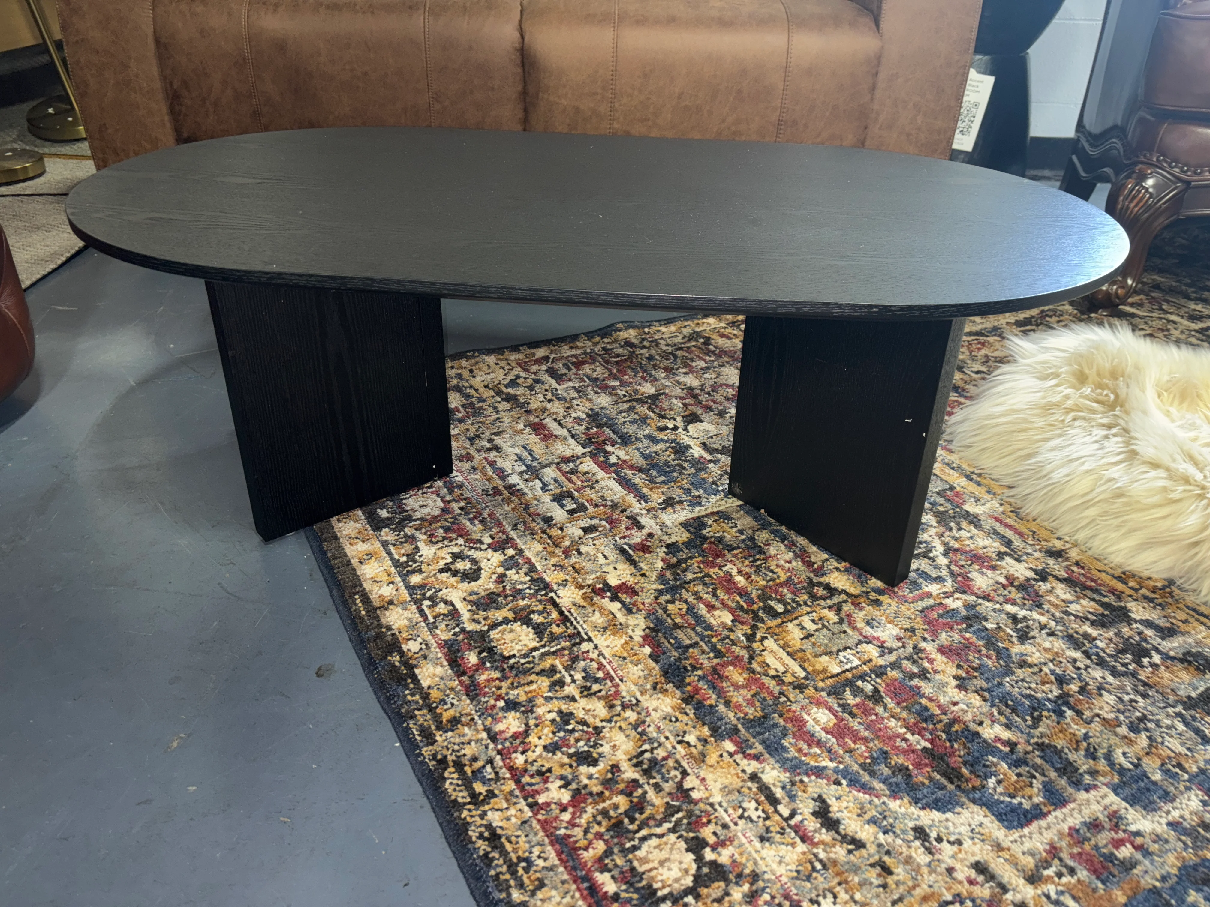 39" Oval MDF Modern Coffee Table Black SHOWROOM ITEM - Image 3