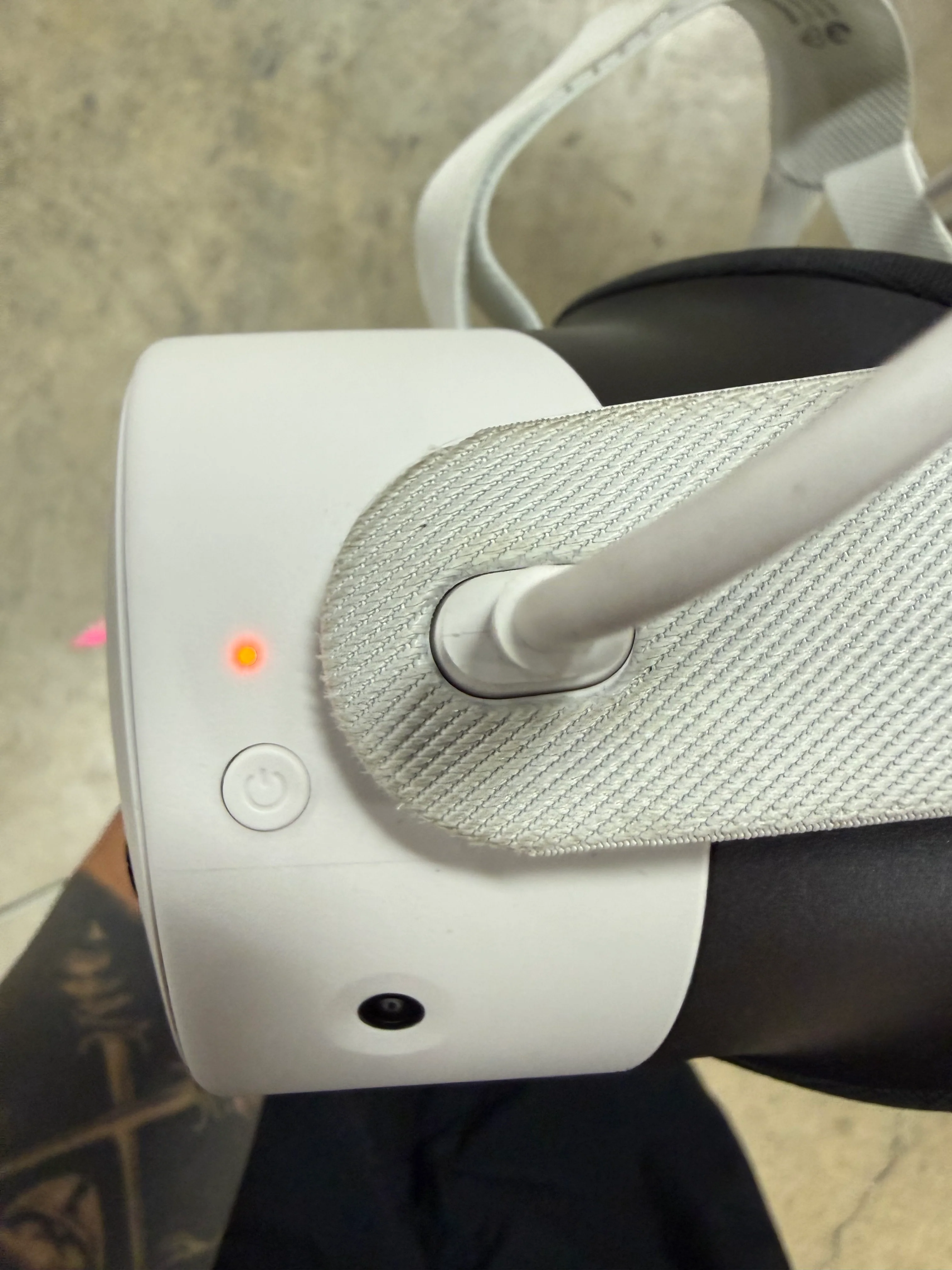 Virtual Reality Headset - Image 8