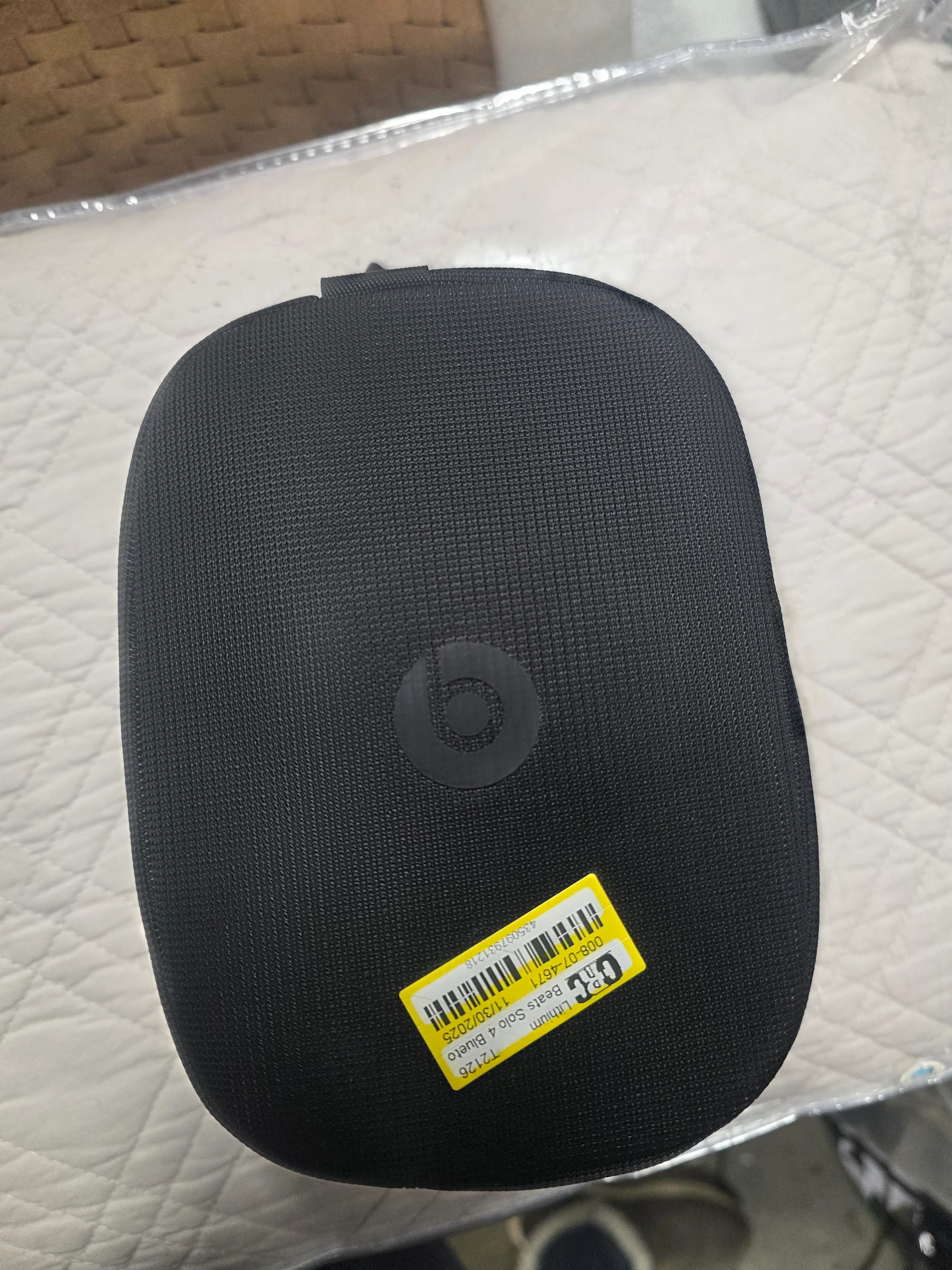 4 Bluetooth Wireless On-Ear Headphones - Image 7