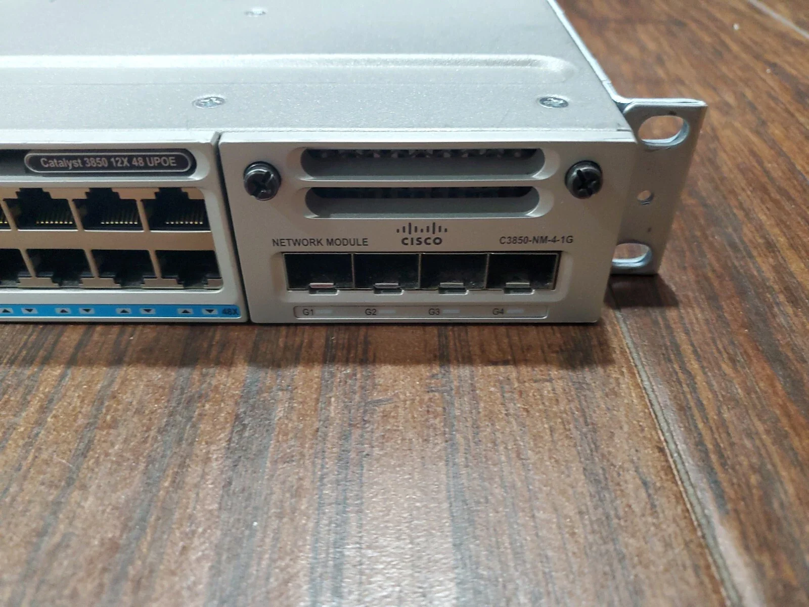 48-Port 1Gbps Cisco UPOE LAN Base Switch 1x 1100w PSU - Image 5