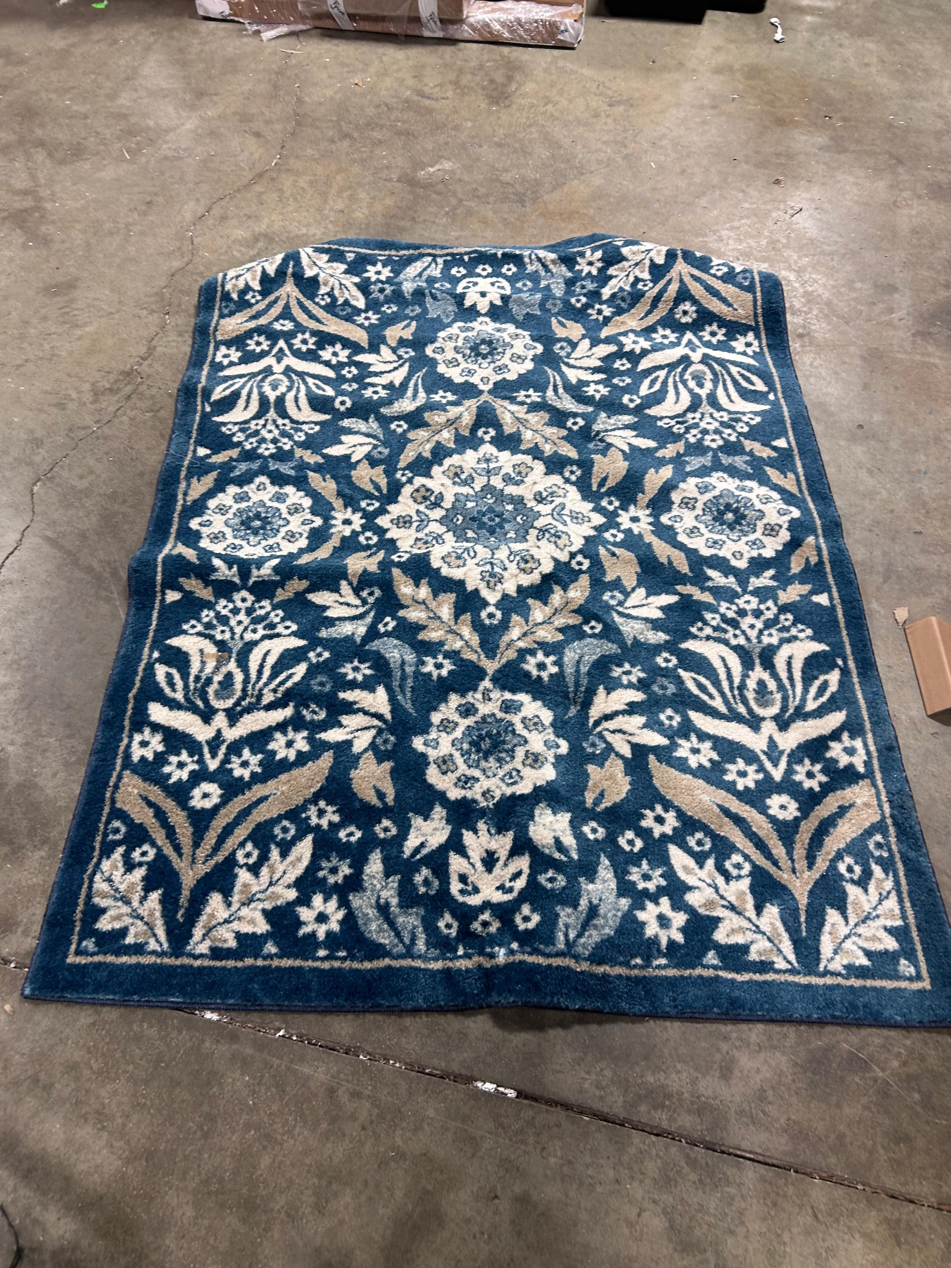 4'x5'6" Persian Area Rug Blue, - Image 5