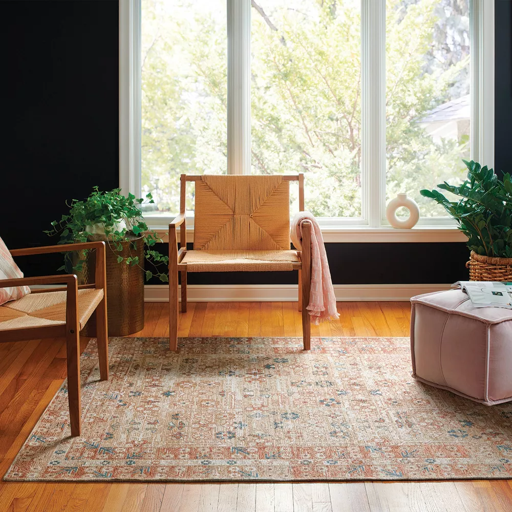 Border Flower Area Rug 5'x7' - Image 4