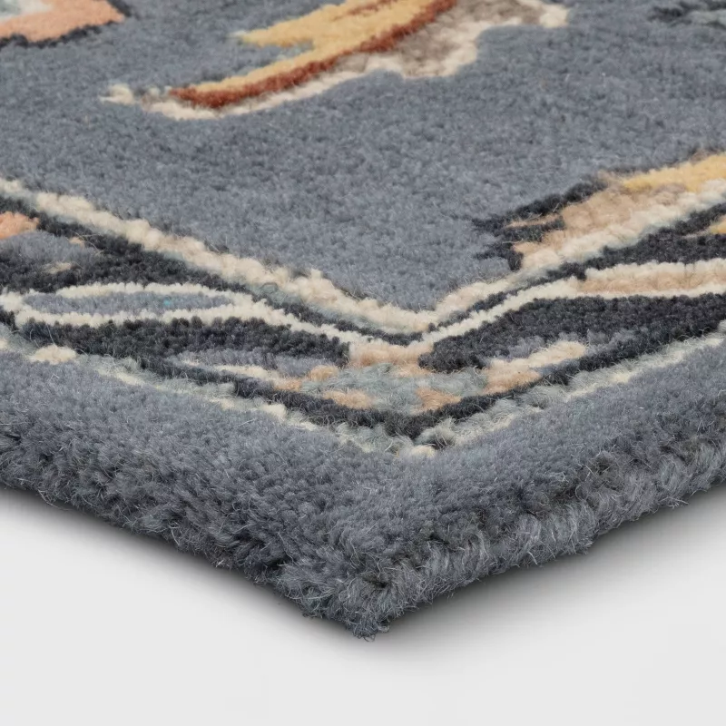 Handtufted Persian Area Rug Blue 5'x7' - Image 3