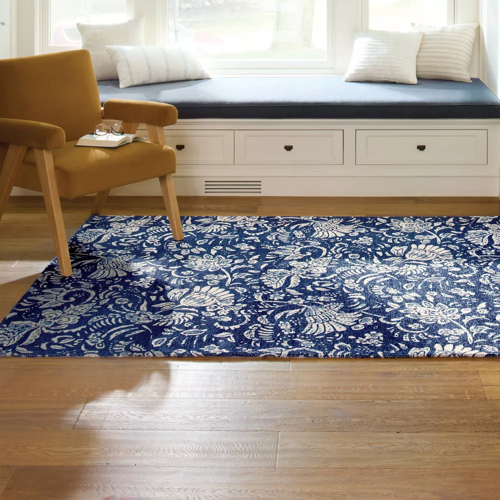 Paisley Area Rug Blue/White 5'x7' - Image 4