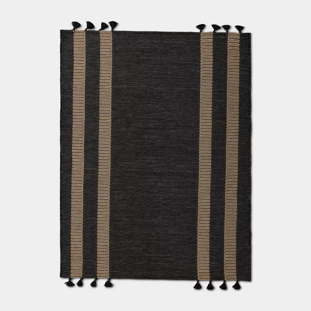 Pecan Rectangular Woven Outdoor Area Rug Charcoal Gray 5'x7'