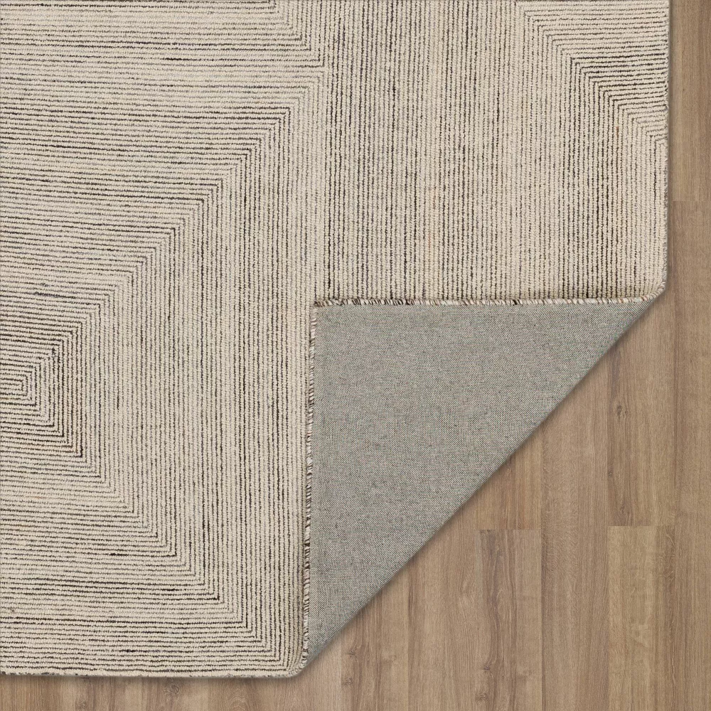 Wool and Poly Blend Area Rug Tan 5'x7' - Image 4