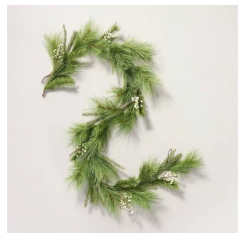Needle Pine Snowberry Garland, final cut