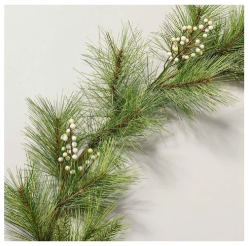Needle Pine Snowberry Garland, final cut - Image 3