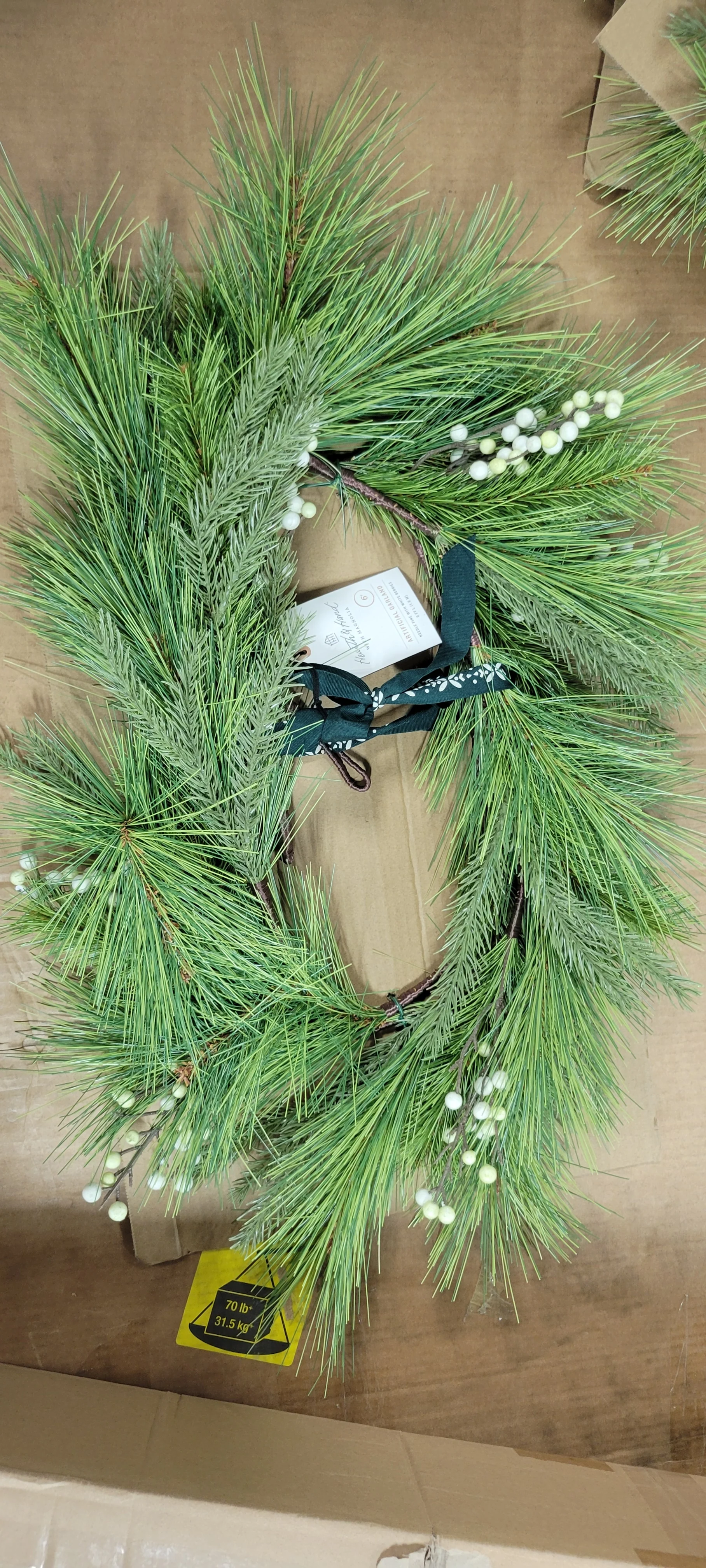 Needle Pine Snowberry Garland, final cut - Image 5