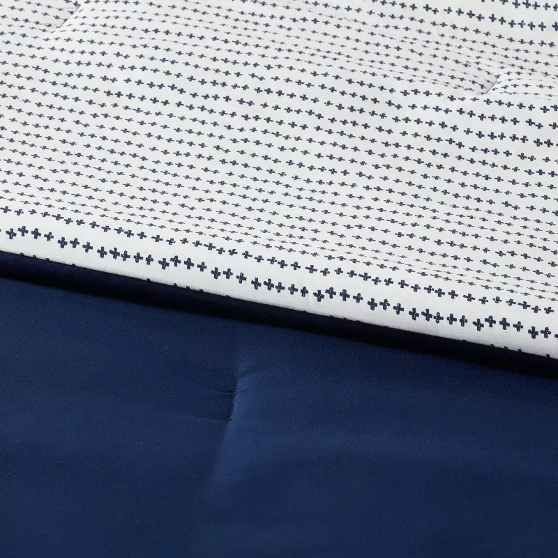 7pc Queen Solid Microfiber Comforter & Sheets Set Navy/Gray - Polyester Bedding, Quilted, OEKO-TEX Certified - Image 3