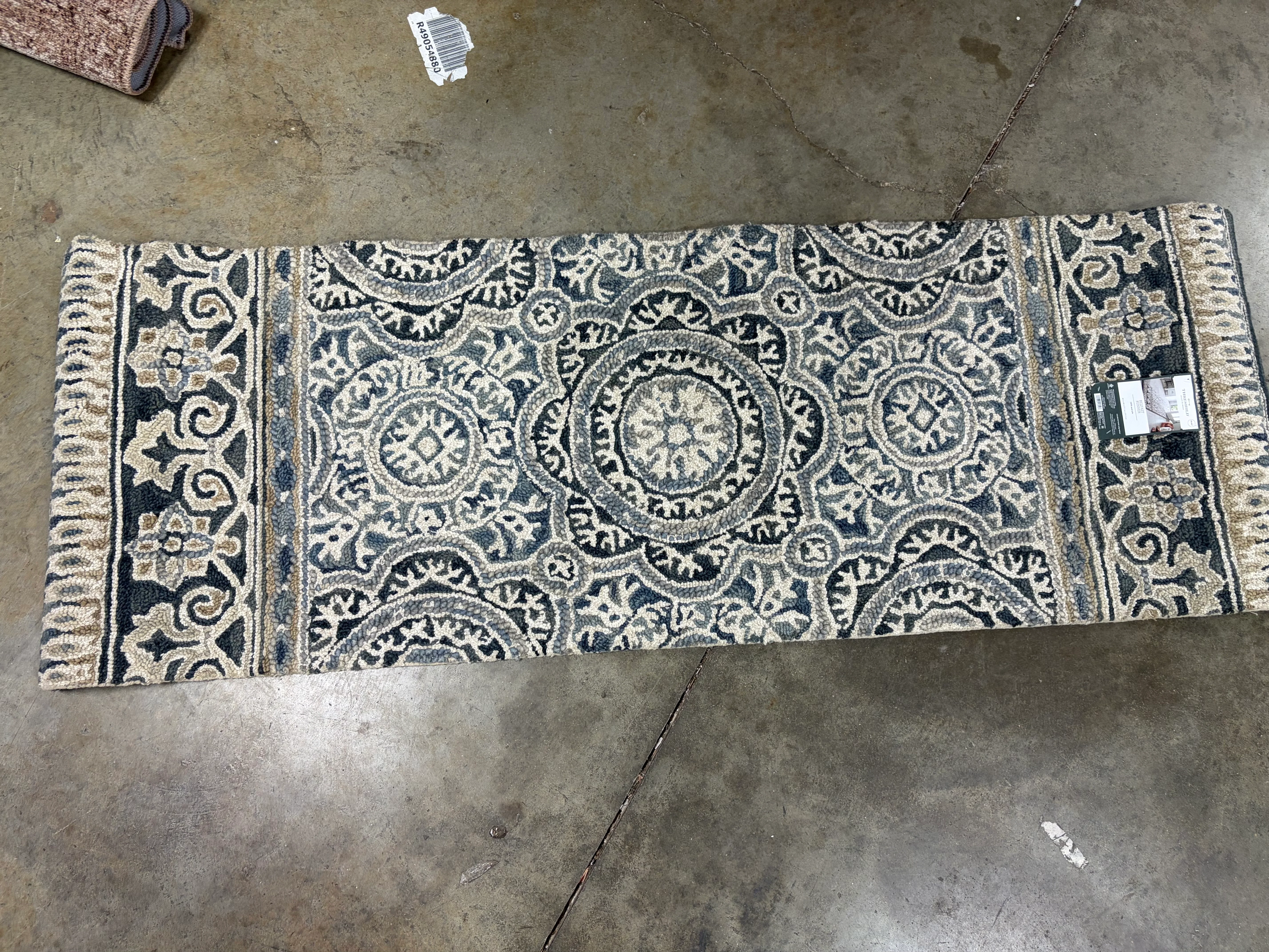 Floral Belfast Area Rug Indigo - 2'3"x7' - Image 4