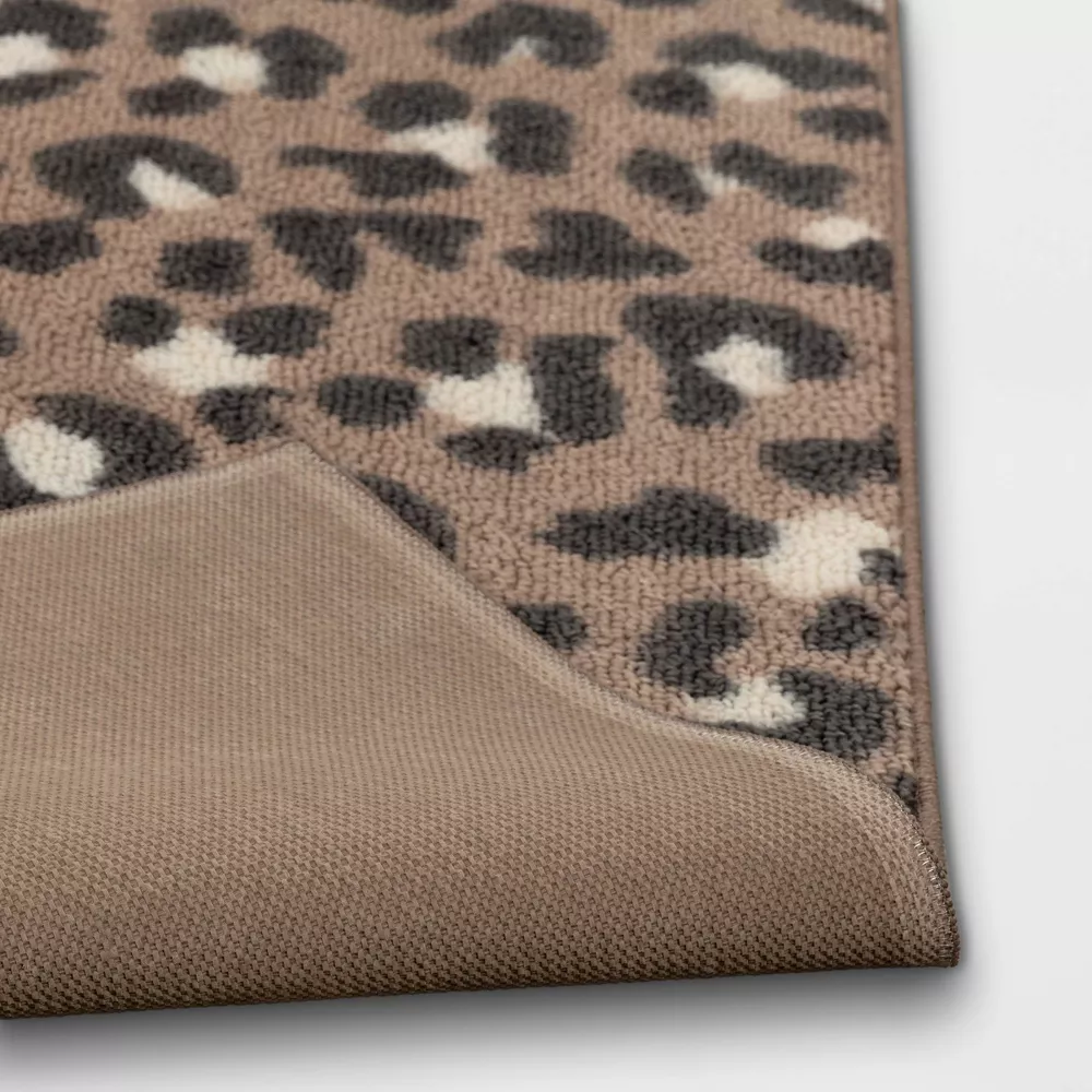 Leopard Area Rug Brown 7'x10' - Image 2