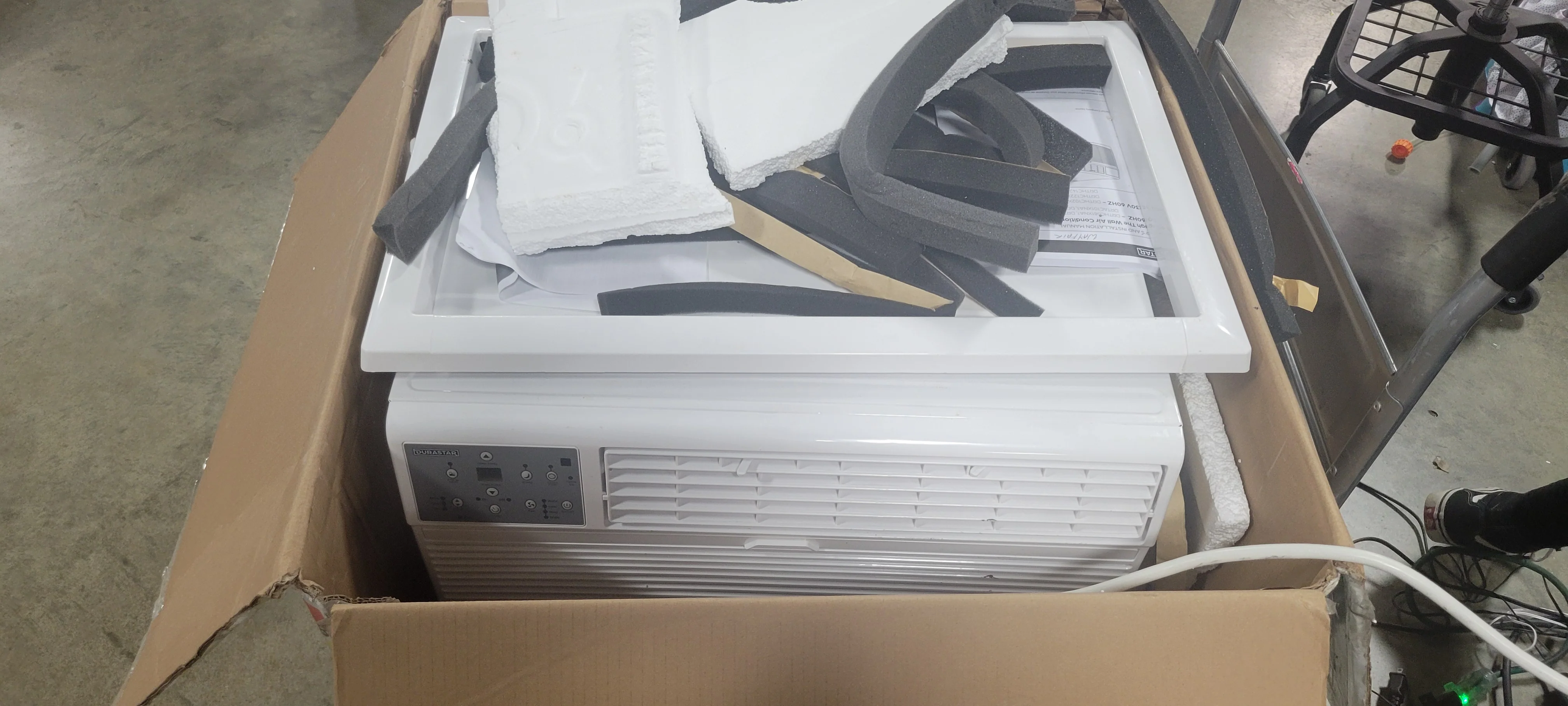 Through-the-Wall Air Conditioner - Image 5