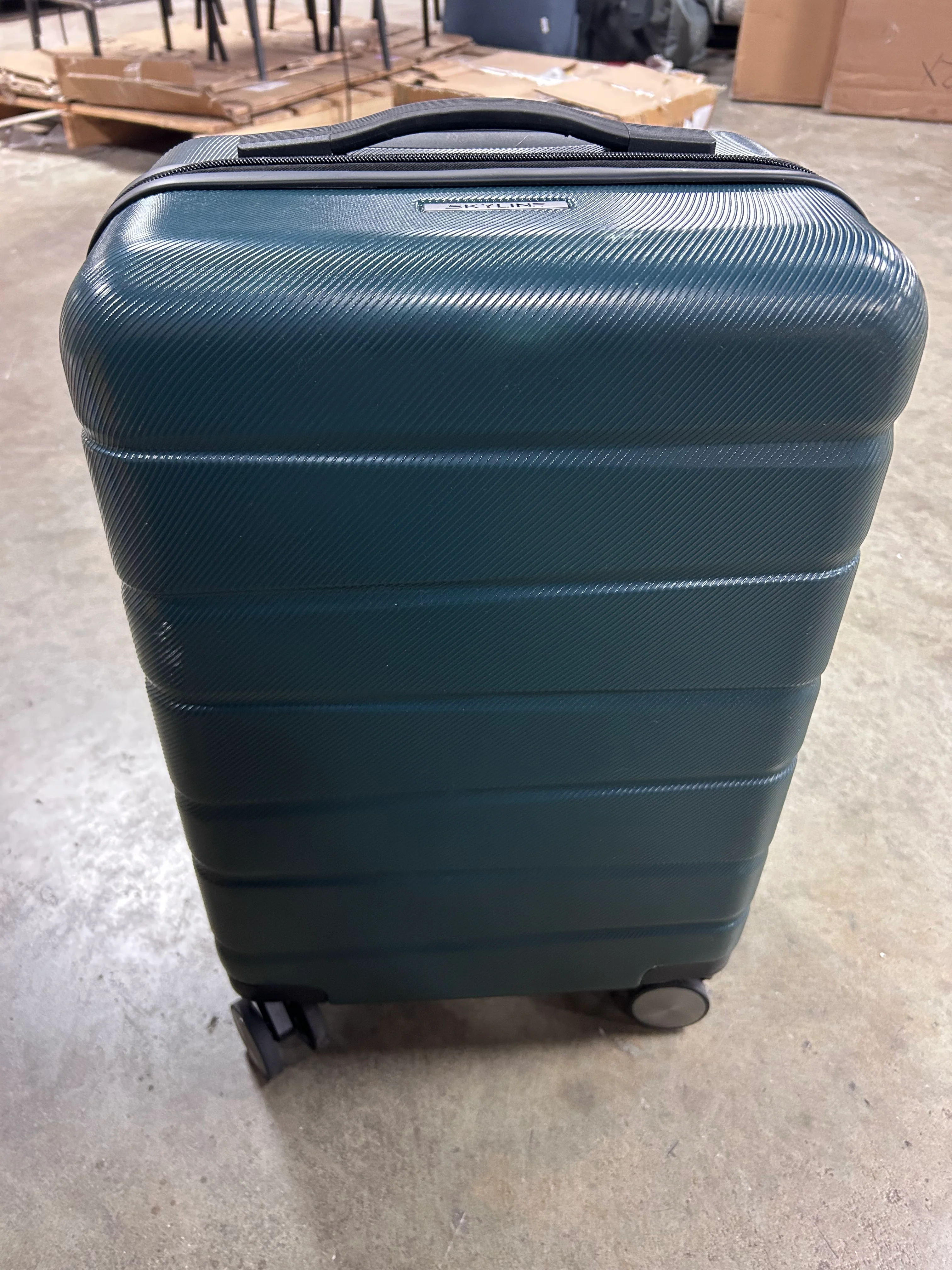 8 Wheel Hardside Spinner Carry On Suitcase - Sea Moss - Image 8