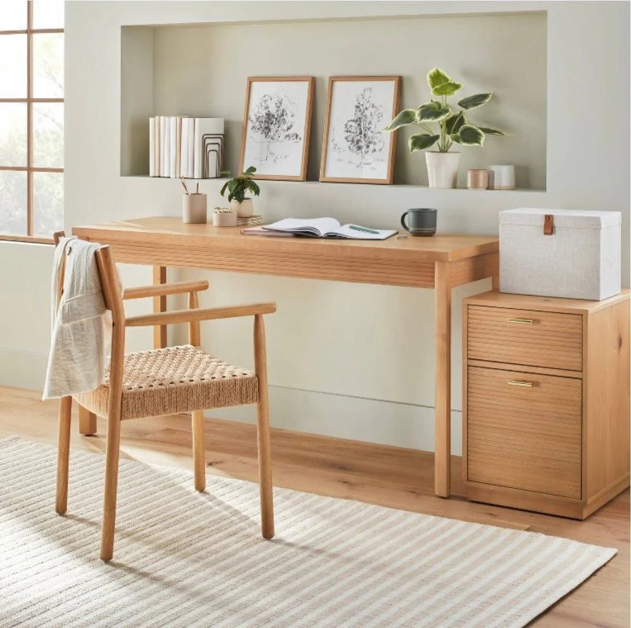 Break Stripe handmade. Color Taupe/Creme 9x12 Area Rug - Image 3