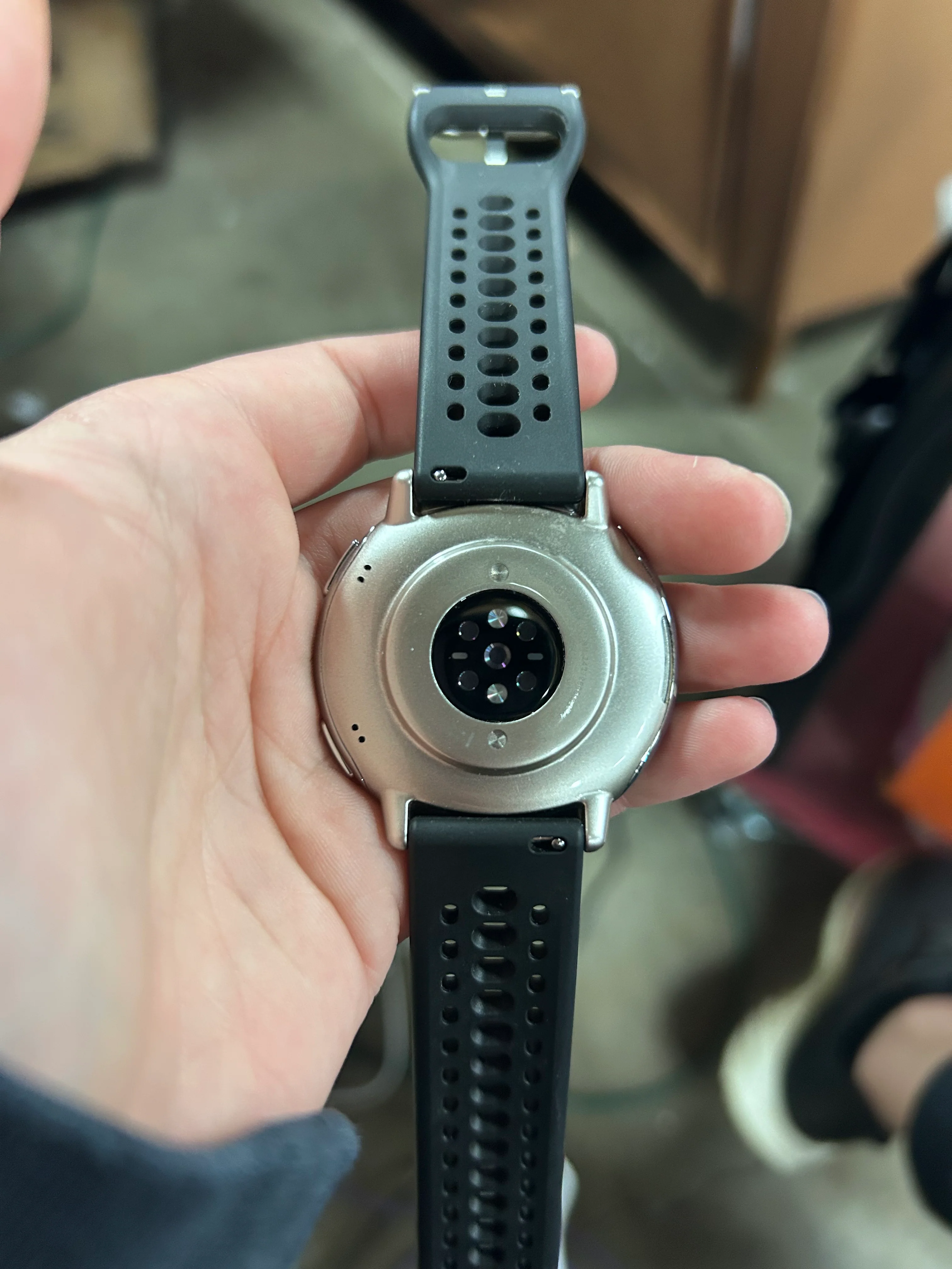 Active 2 Round Smartwatch - Black Silicone Sport - Image 6