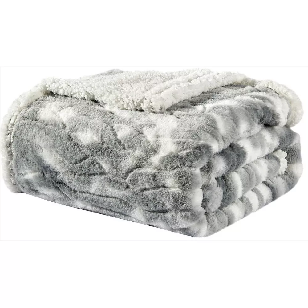 Alaska Fields Faux Fur Super Warm and Cozy Blanket King