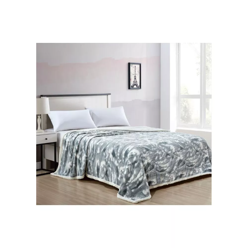 Alaska Fields Faux Fur Super Warm and Cozy Blanket King - Image 5