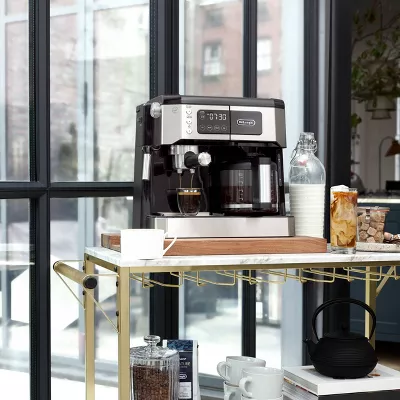 All-In-One Combination Coffee and Espresso Machine : 10-Cup, 15 Bars, Digital Timer, Black - Image 3