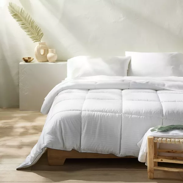 All Seasons Cool Plush Down Alternative Comforter - Full/Queen - Image 2
