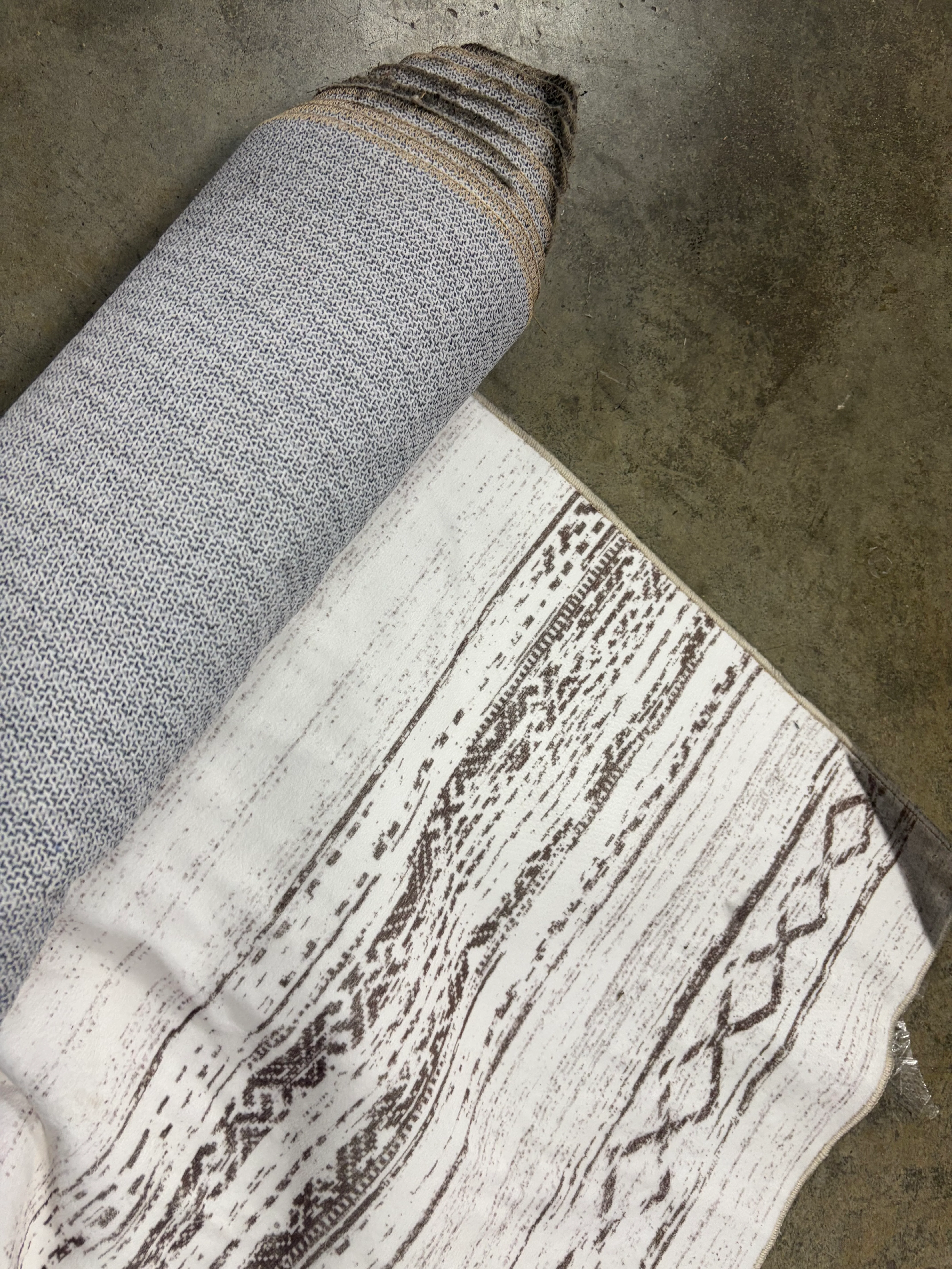 Washable Large Soft Neutral Rug 9' x 12' - Image 7