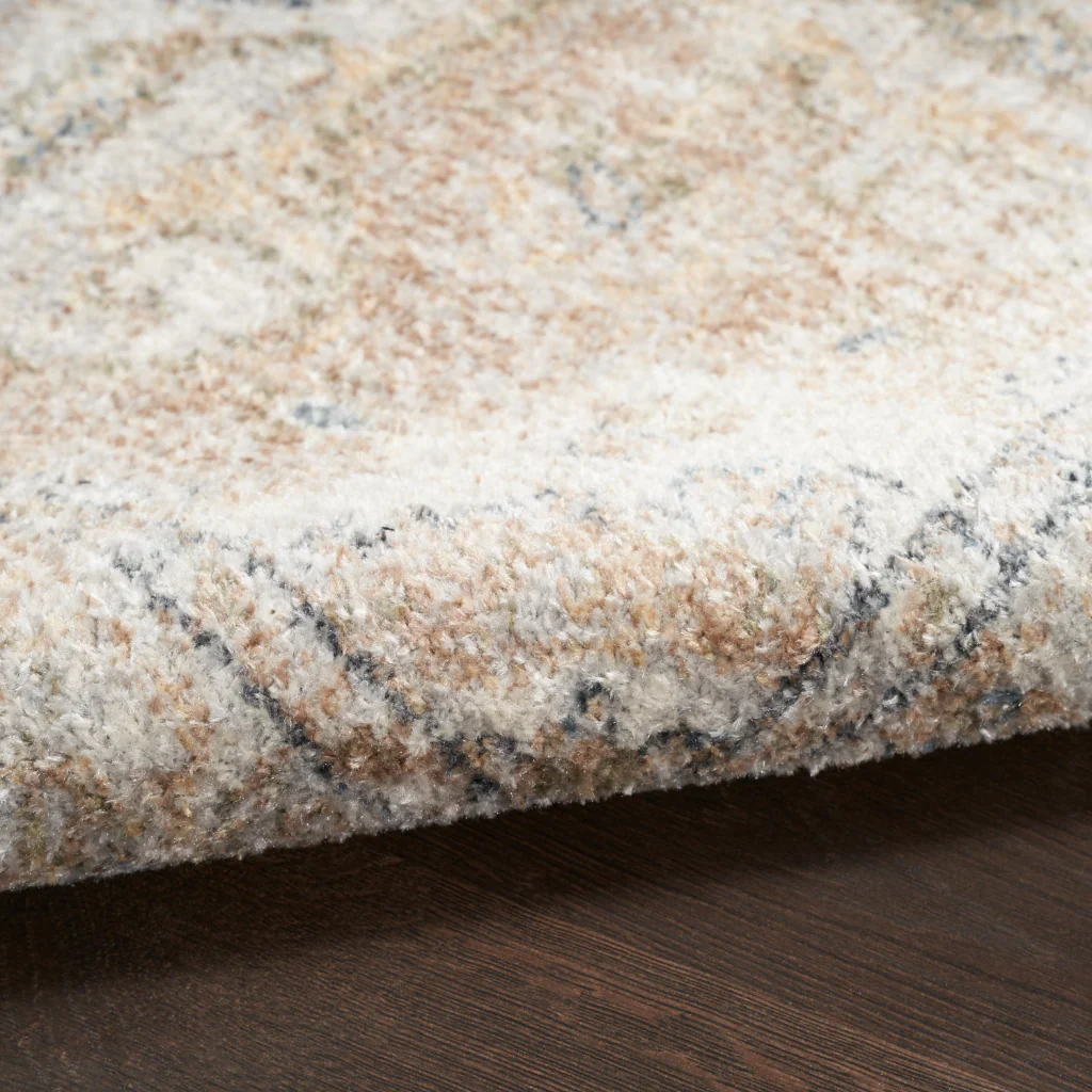 Power Loomed Persian Rug with Faded Beige Floral Design 4'x6' - Image 2
