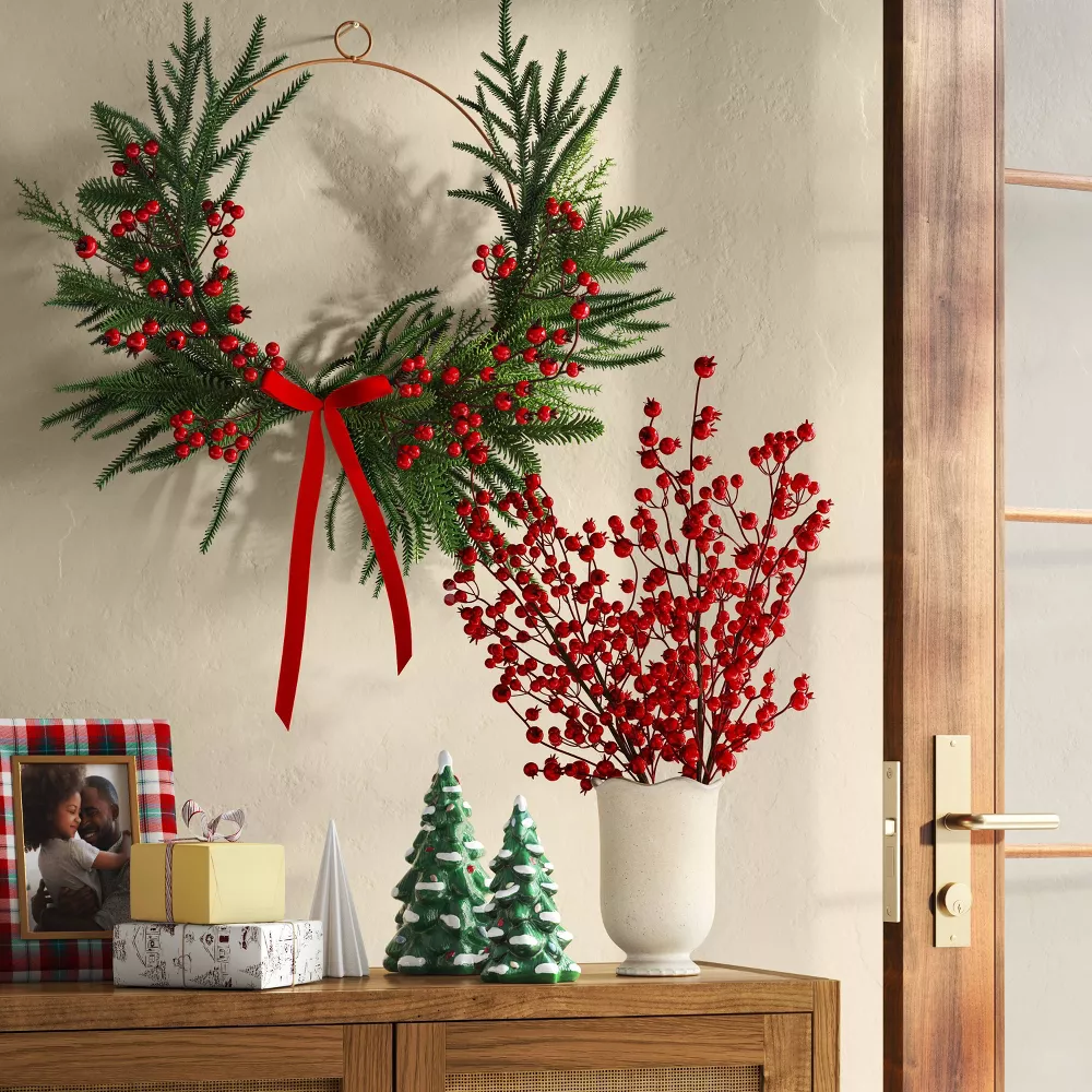Asymmetrical Mixed Christmas Wreath, final cut - Image 3