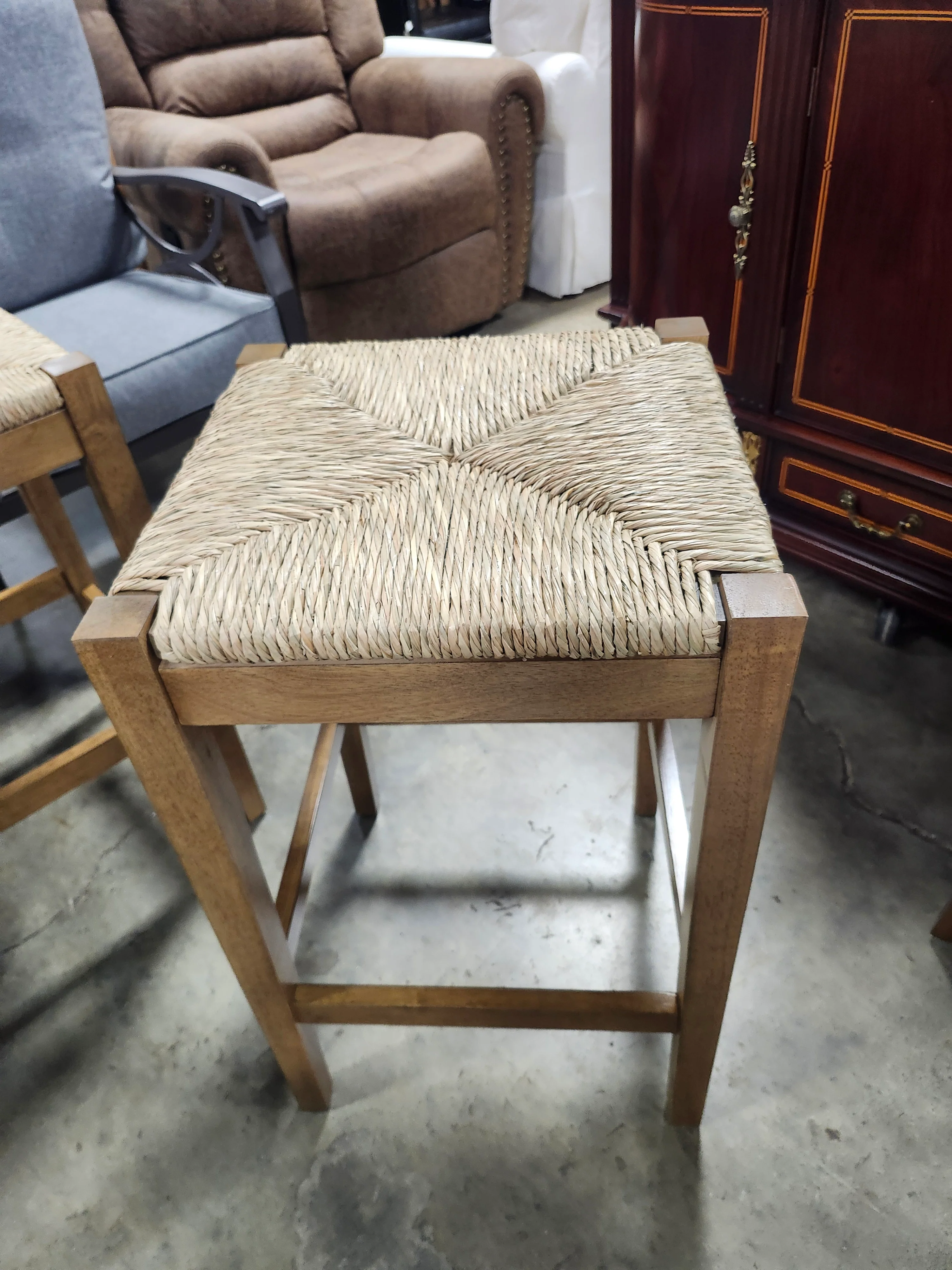 Backless Seagrass Counter Stools Set of 2 SHOWROOM ITEM - Image 2